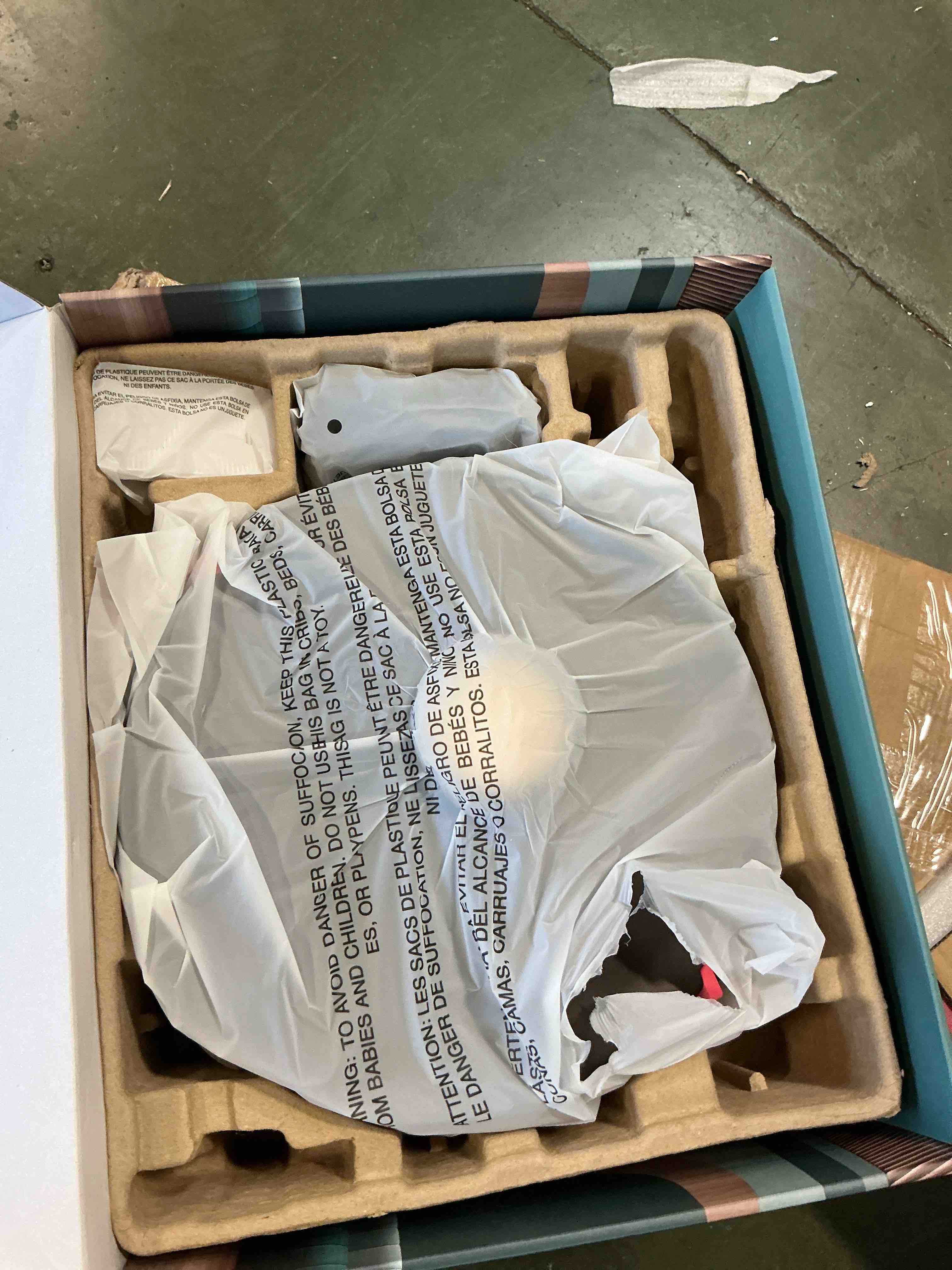 https://s3.amazonaws.com/lotting-images-prod/bidfta/GRA3603733_1760015600260.jpeg