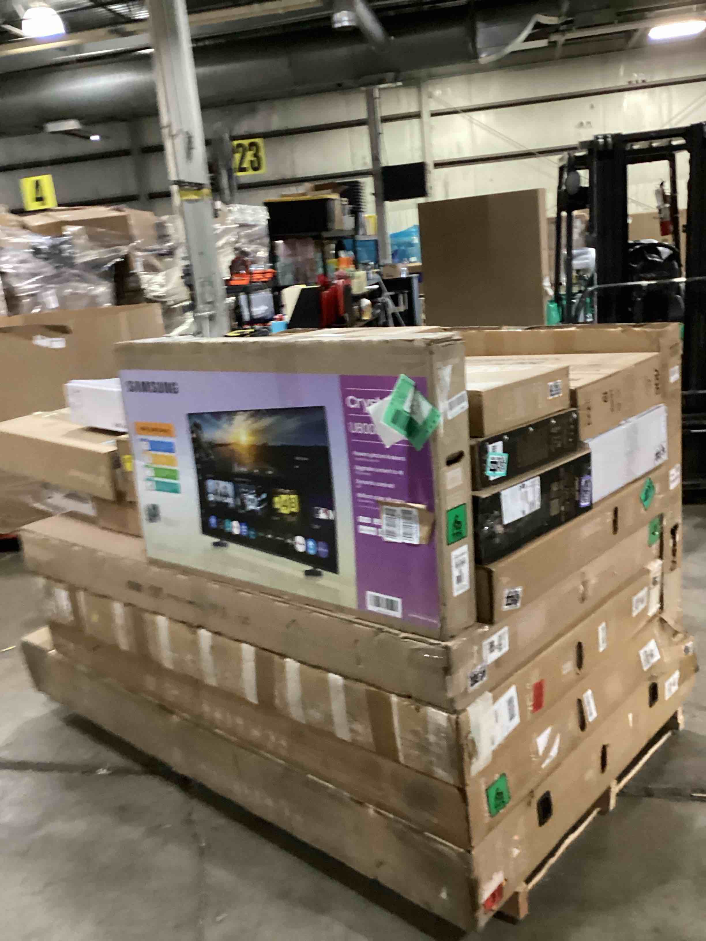 assortment of defective electronics for parts 