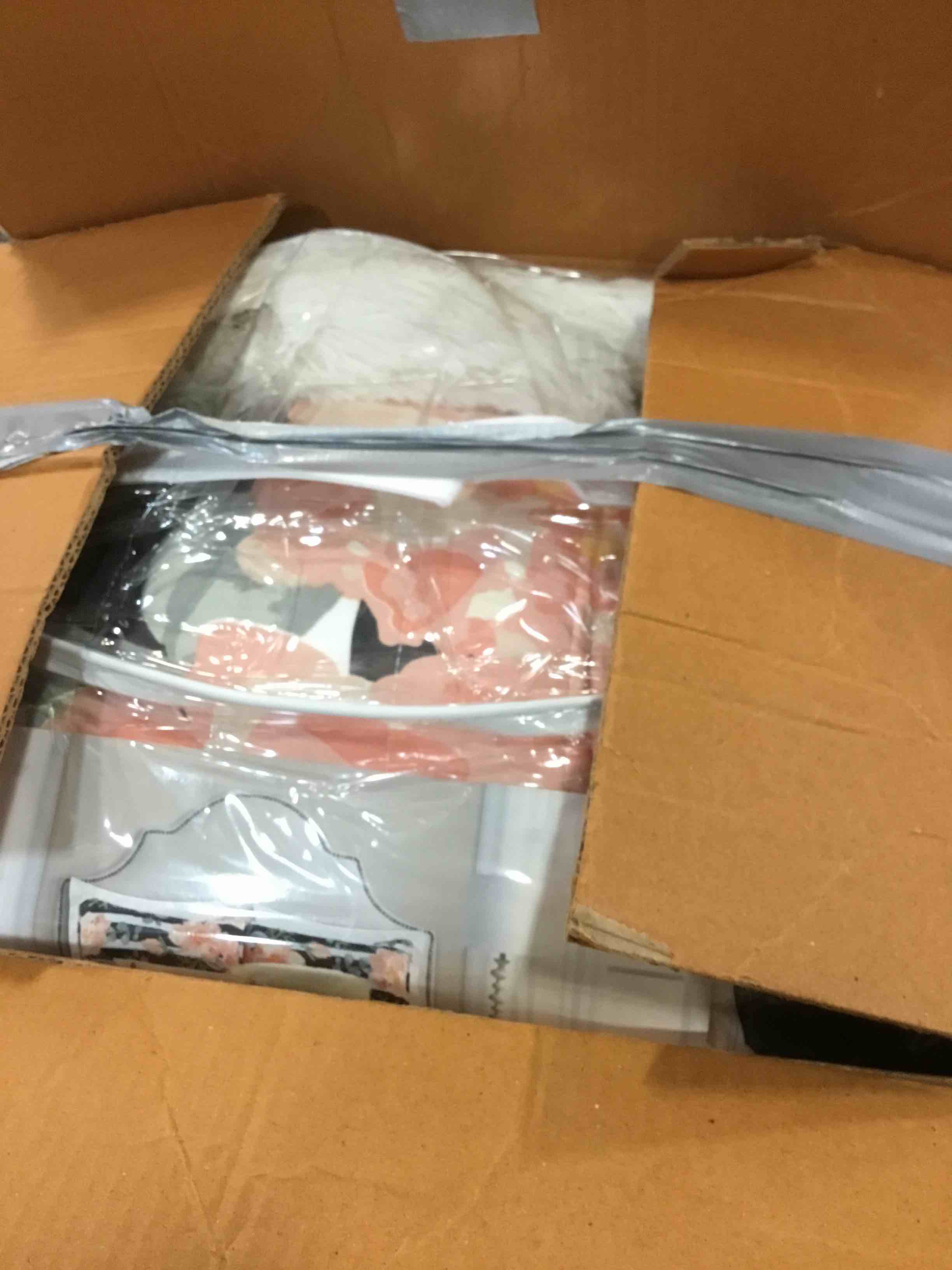 https://s3.amazonaws.com/lotting-images-prod/bidfta/GRA3640048_1746450853890.jpeg