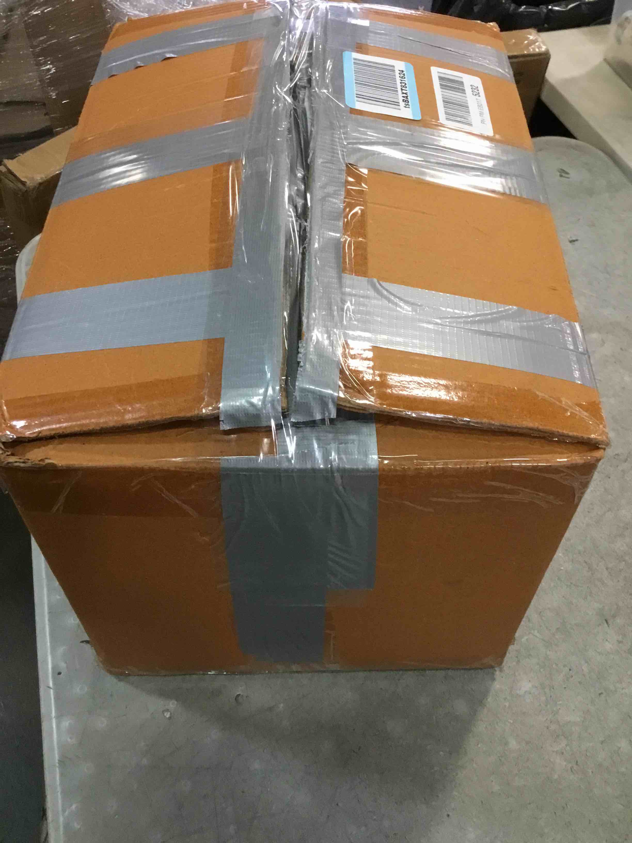 https://s3.amazonaws.com/lotting-images-prod/bidfta/GRA3640048_1746450866379.jpeg