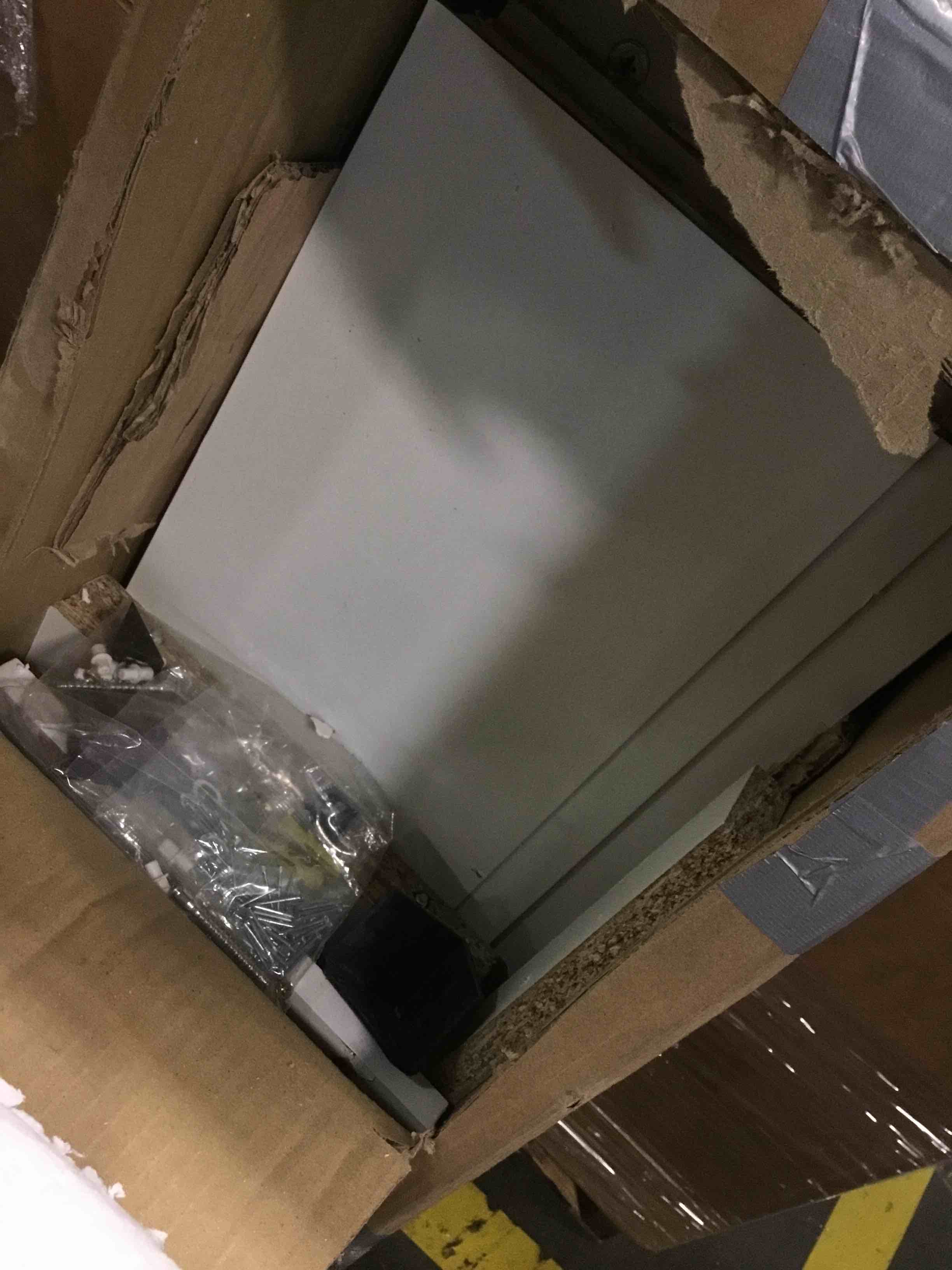 https://s3.amazonaws.com/lotting-images-prod/bidfta/GRA3640366_1746544050295.jpeg