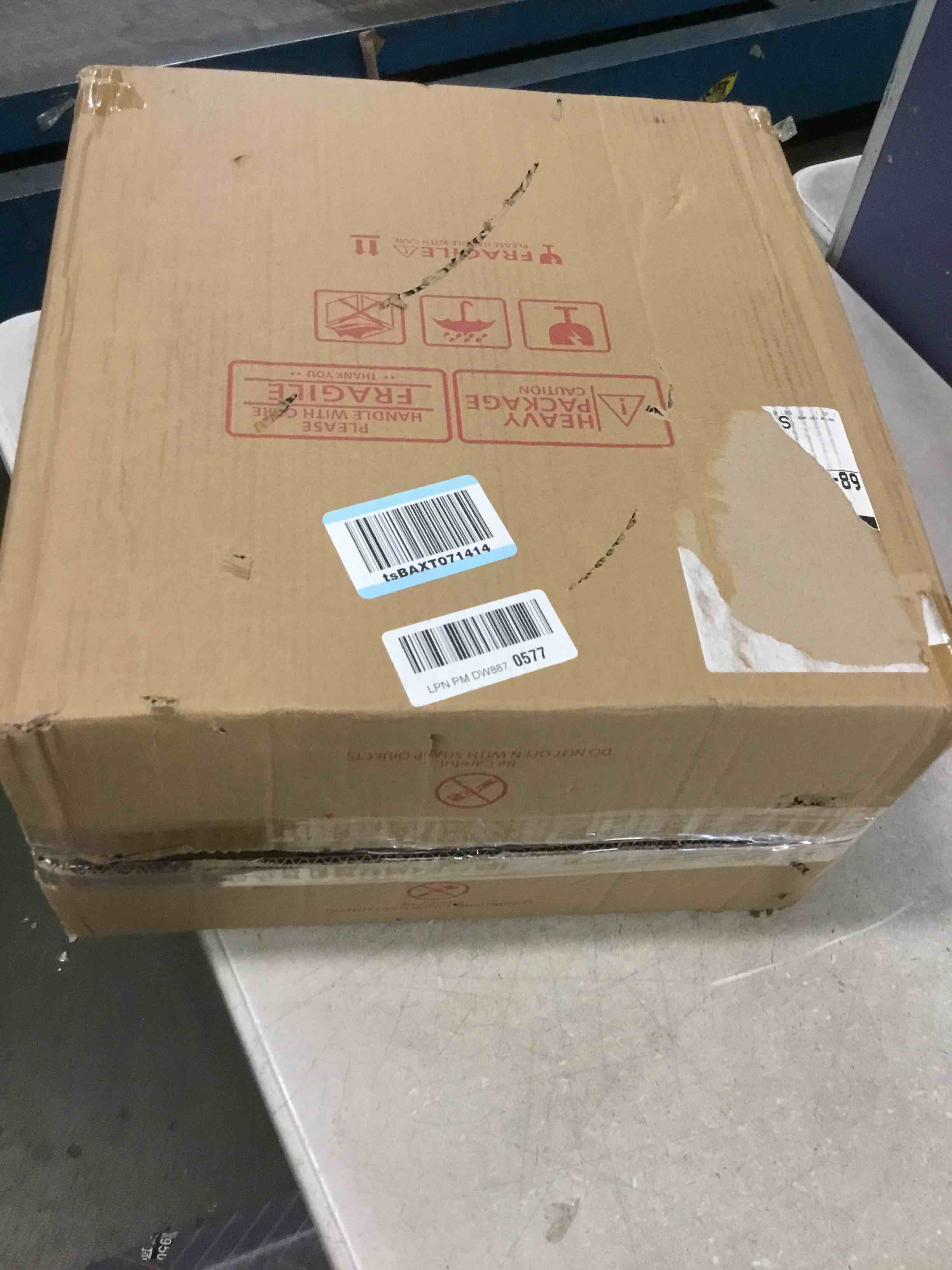 https://s3.amazonaws.com/lotting-images-prod/bidfta/GRA3640610_1746630300461.jpeg