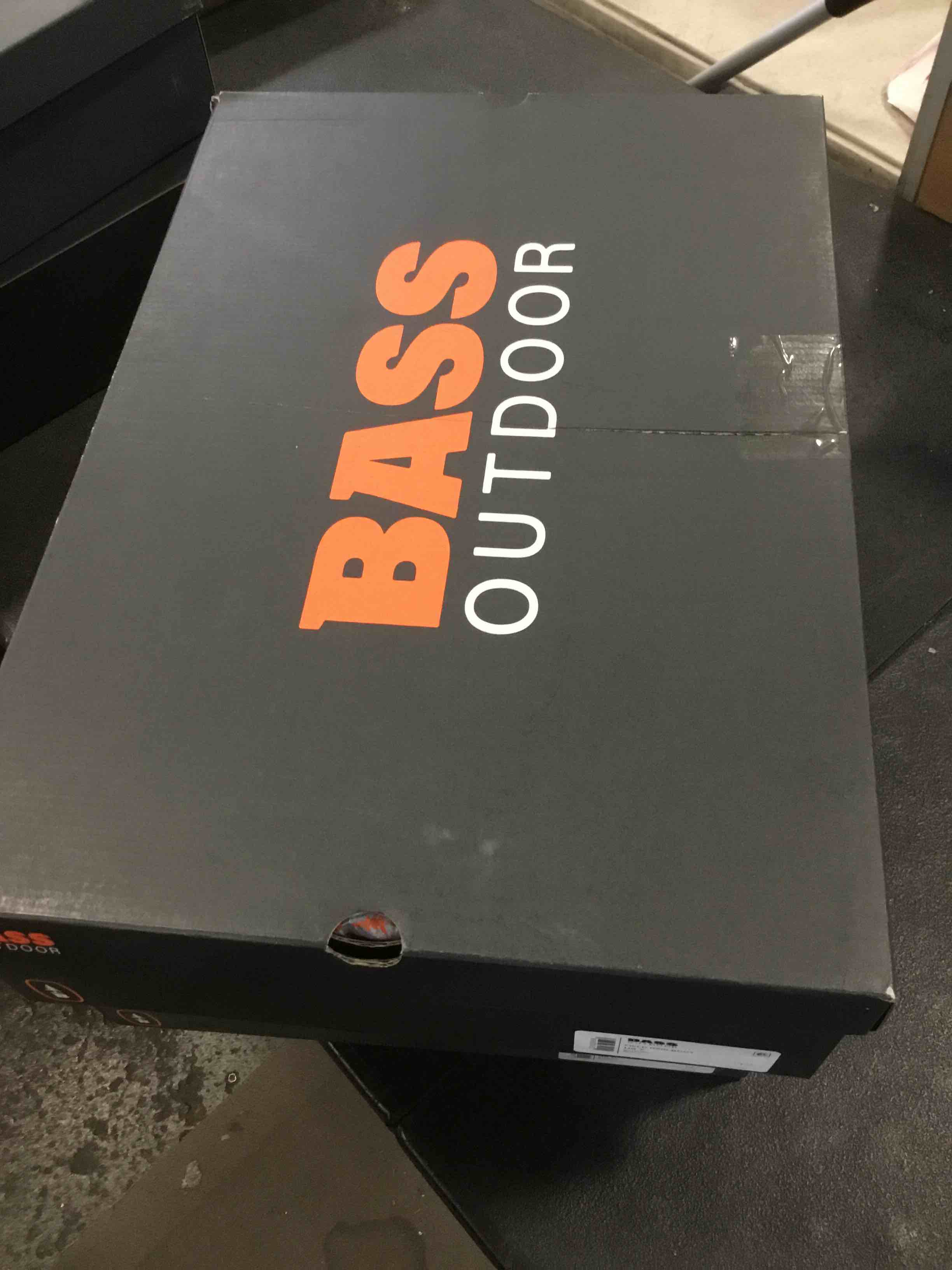 https://s3.amazonaws.com/lotting-images-prod/bidfta/GRA3641335_1747060999645.jpeg