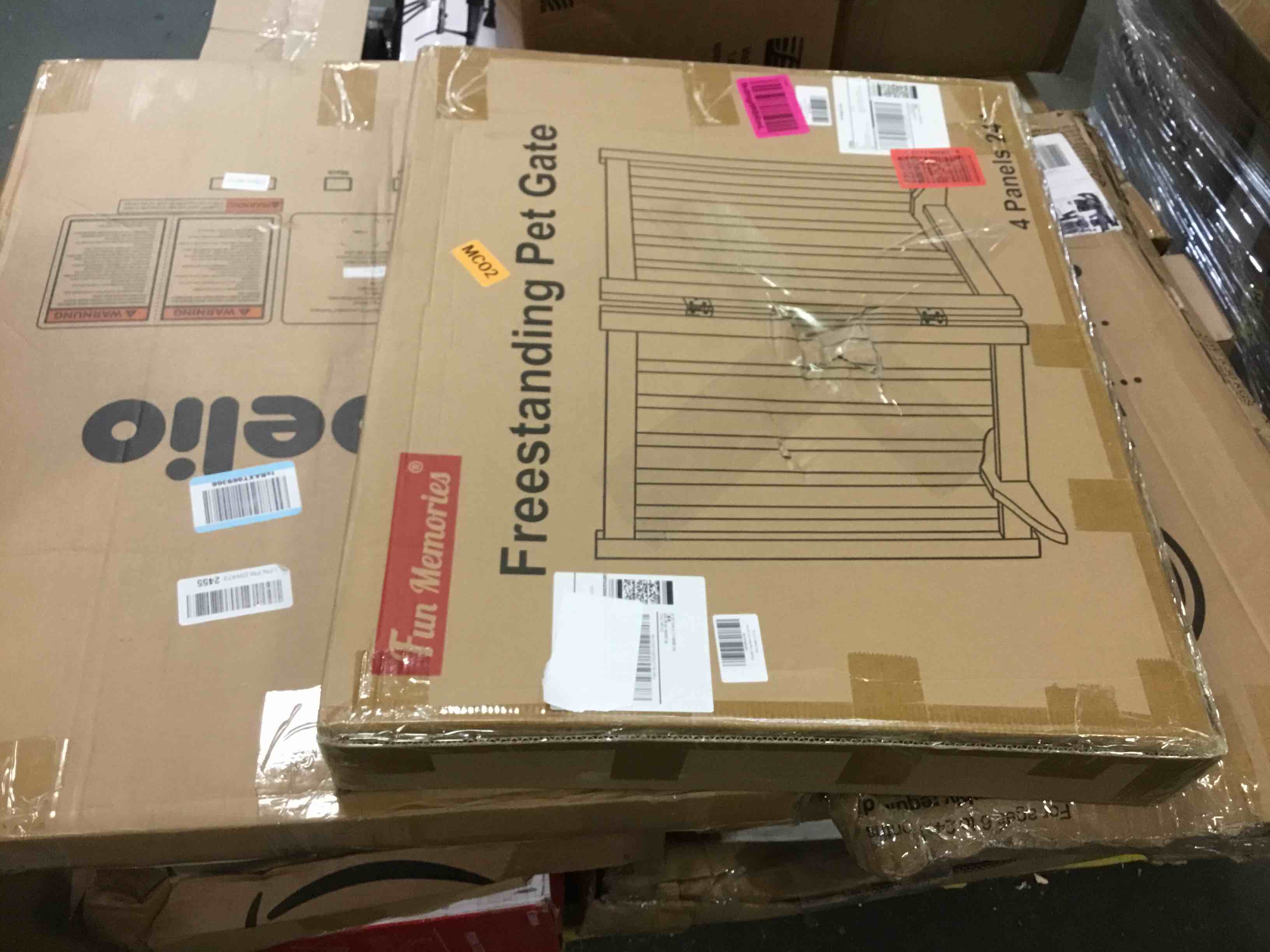 https://s3.amazonaws.com/lotting-images-prod/bidfta/GRA3642163_1747332726711.jpeg