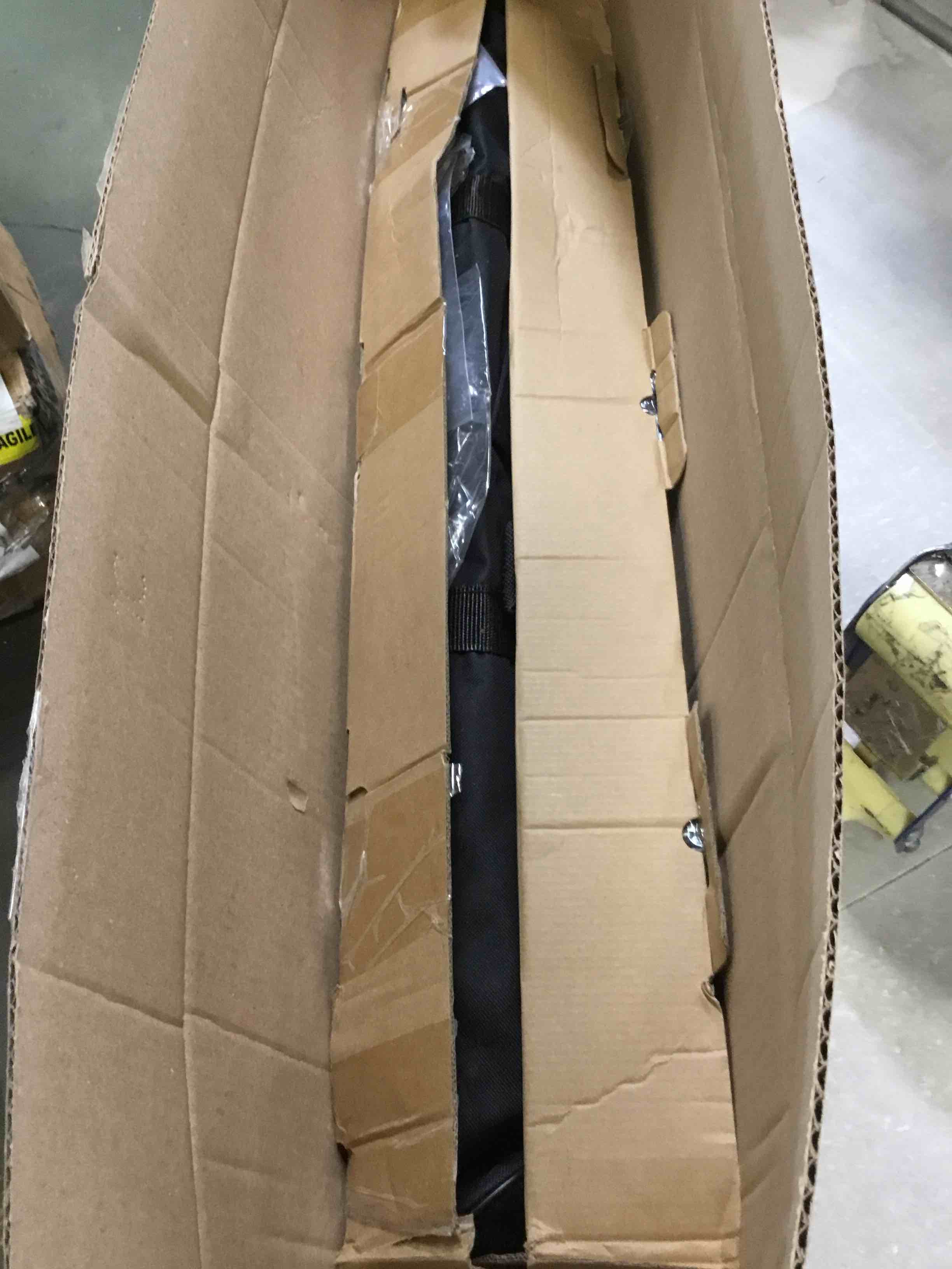 https://s3.amazonaws.com/lotting-images-prod/bidfta/GRA3643065_1746634177721.jpeg