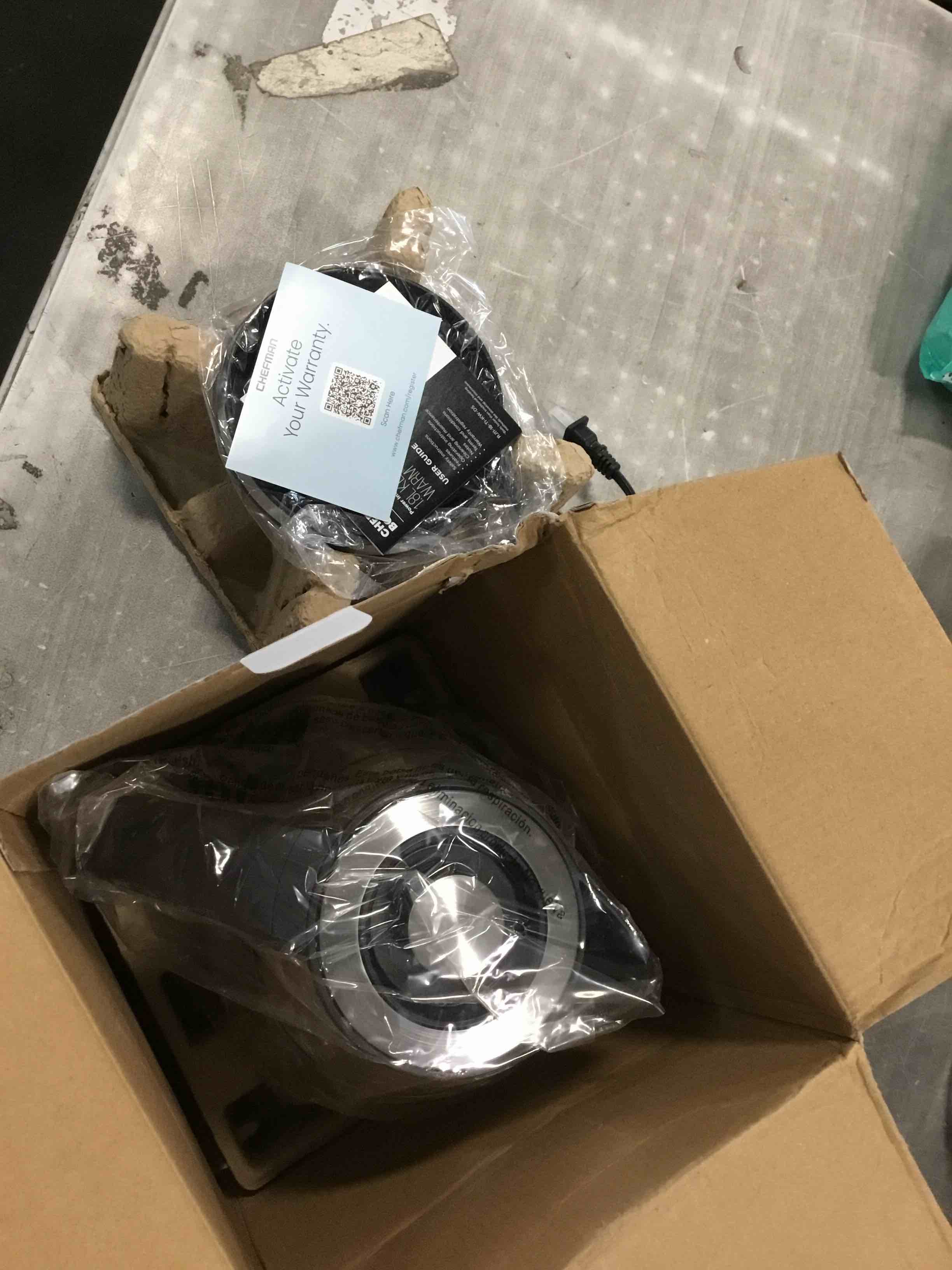 https://s3.amazonaws.com/lotting-images-prod/bidfta/GRA3643393_1750505290420.jpeg