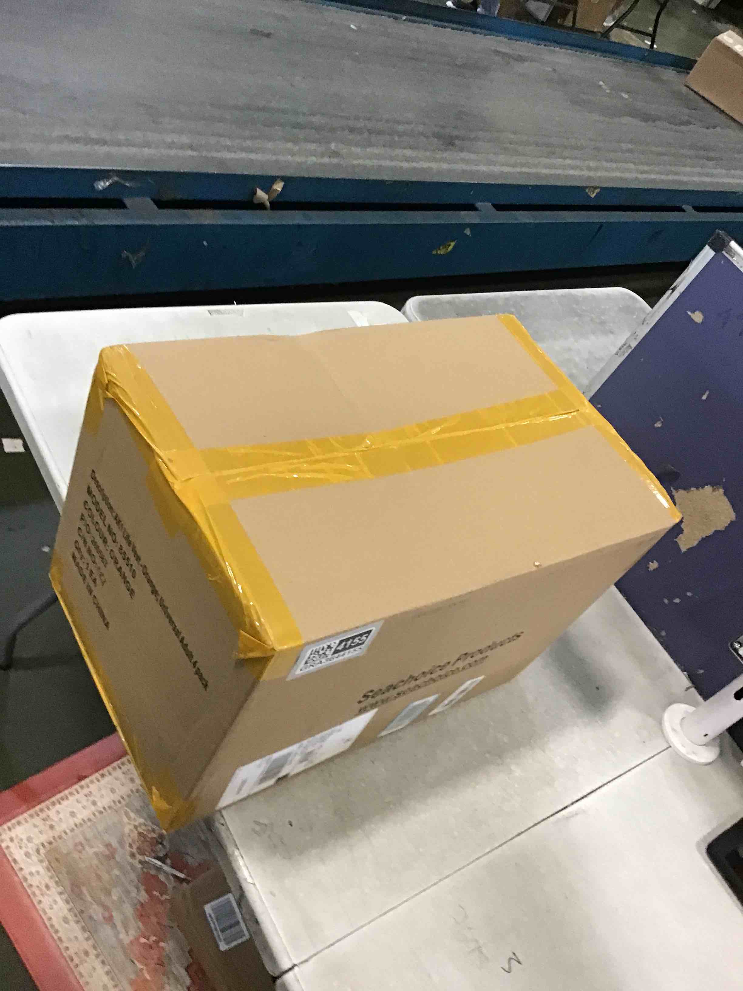 https://s3.amazonaws.com/lotting-images-prod/bidfta/GRA3644155_1751032481926.jpeg