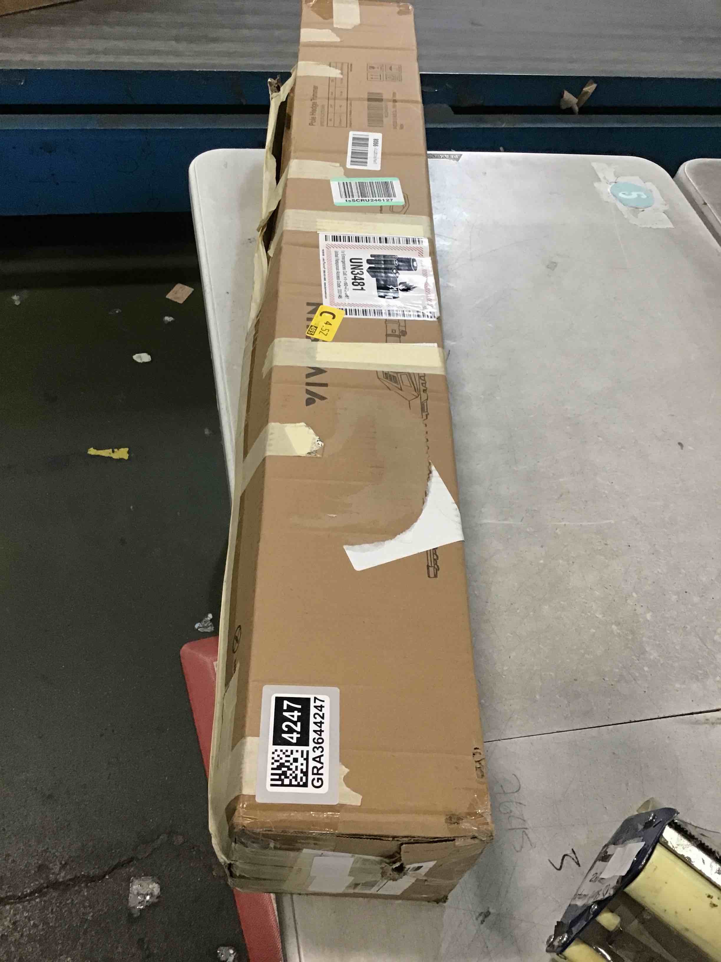 https://s3.amazonaws.com/lotting-images-prod/bidfta/GRA3644247_1751048059037.jpeg