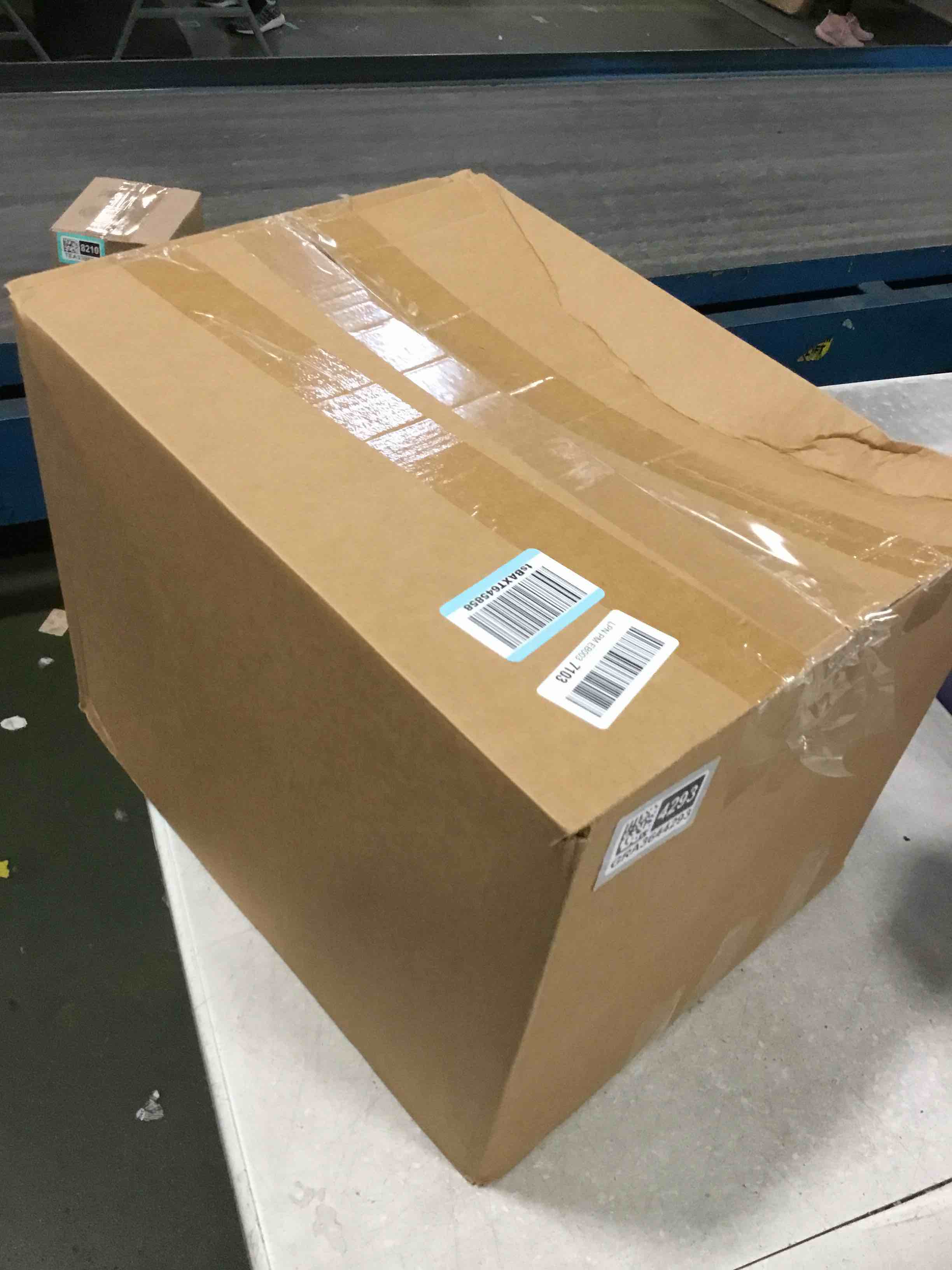 https://s3.amazonaws.com/lotting-images-prod/bidfta/GRA3644293_1751285310232.jpeg