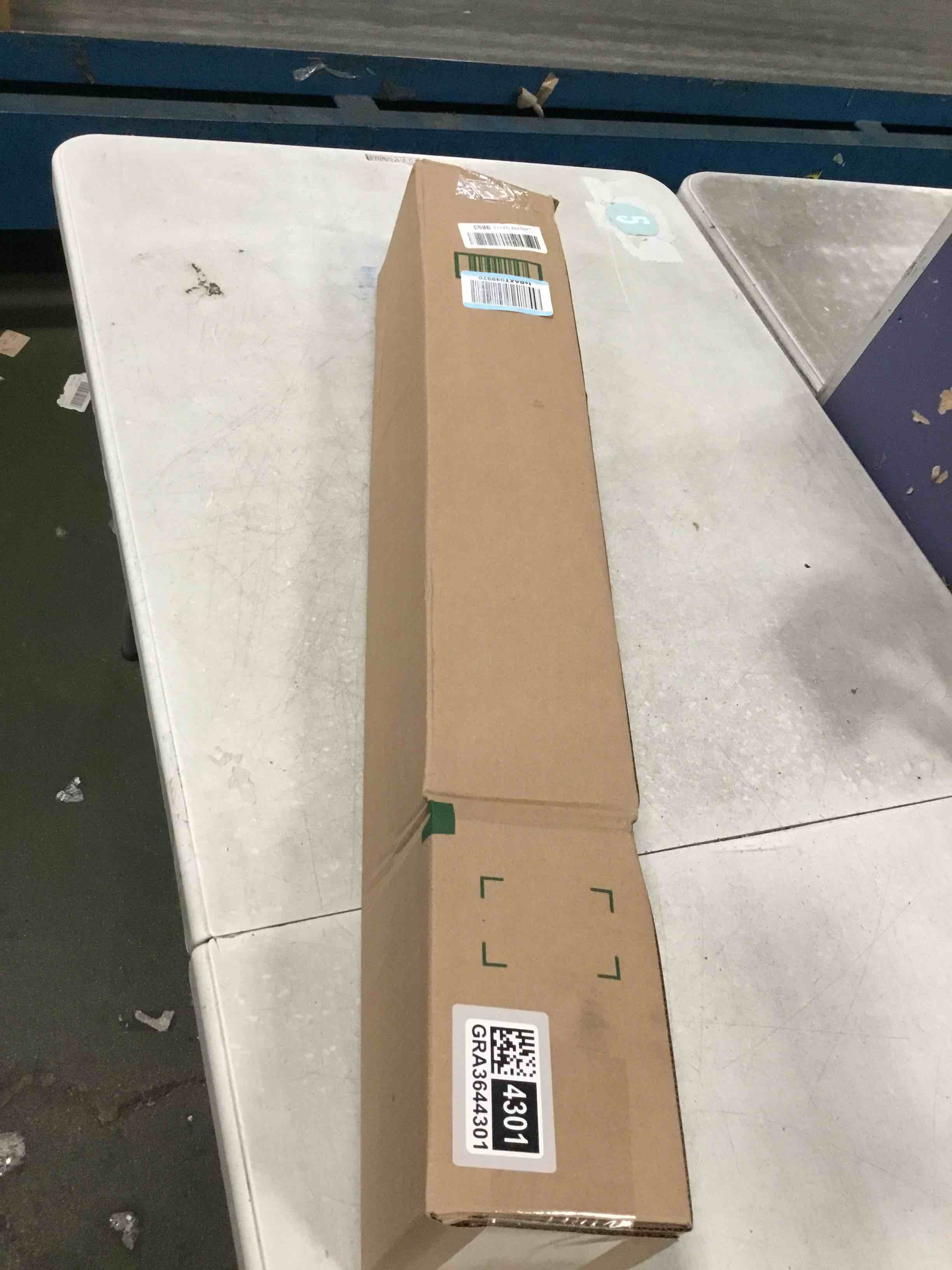 https://s3.amazonaws.com/lotting-images-prod/bidfta/GRA3644301_1751286160137.jpeg