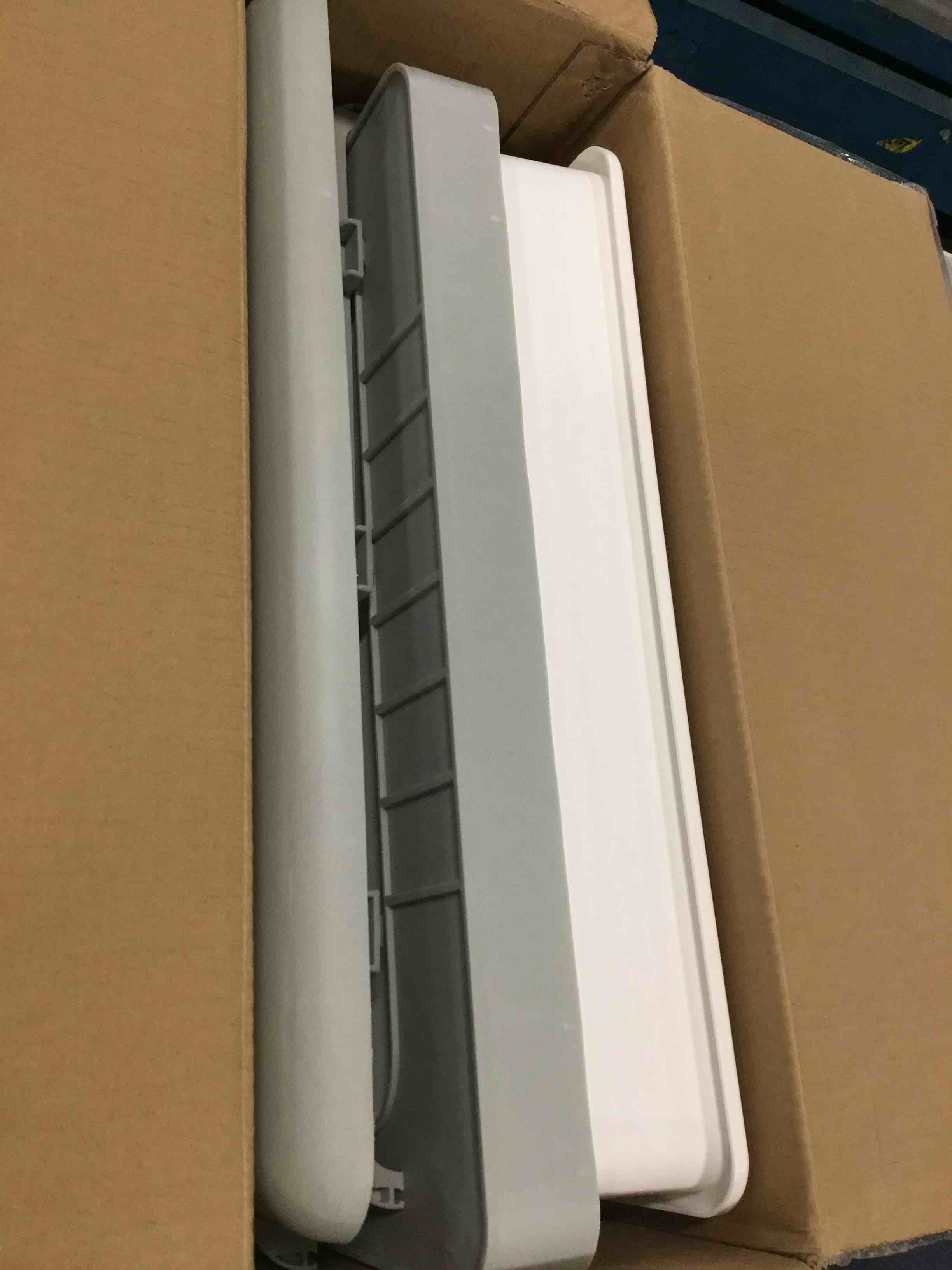https://s3.amazonaws.com/lotting-images-prod/bidfta/GRA3644352_1751291313090.jpeg