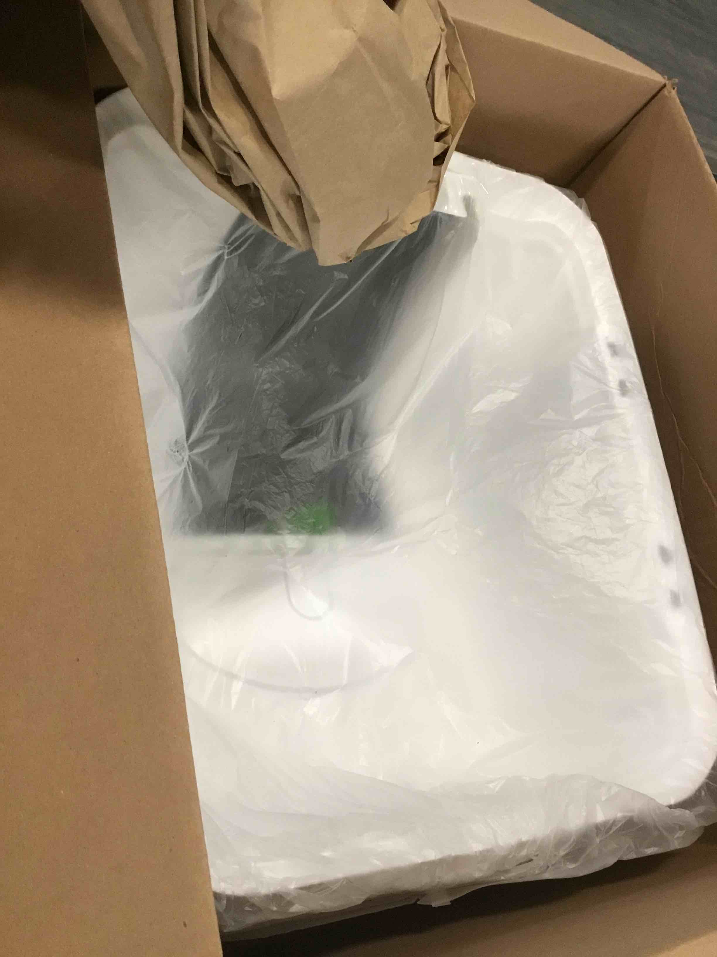 https://s3.amazonaws.com/lotting-images-prod/bidfta/GRA3644360_1751293729338.jpeg