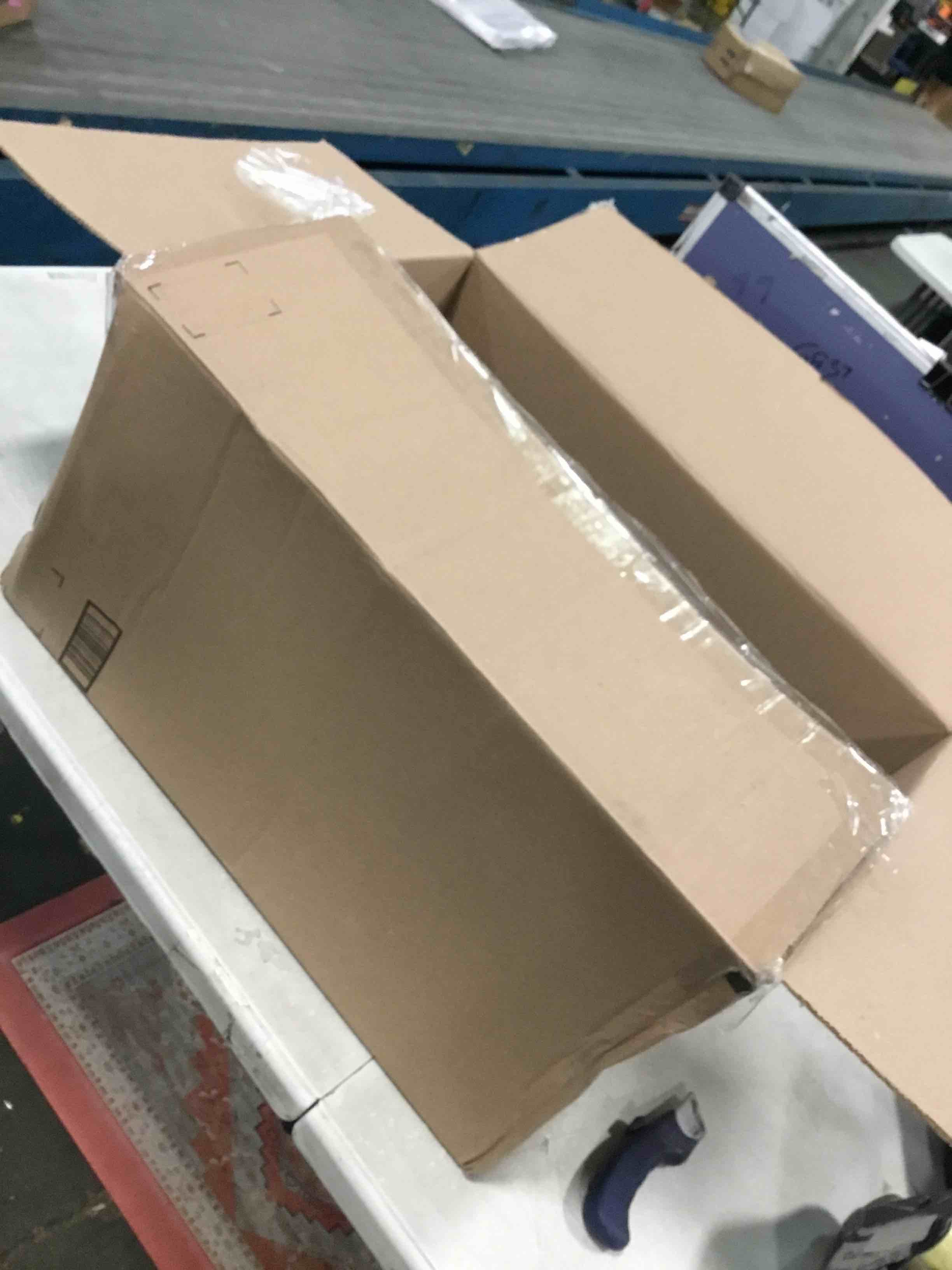 https://s3.amazonaws.com/lotting-images-prod/bidfta/GRA3644373_1751295242541.jpeg
