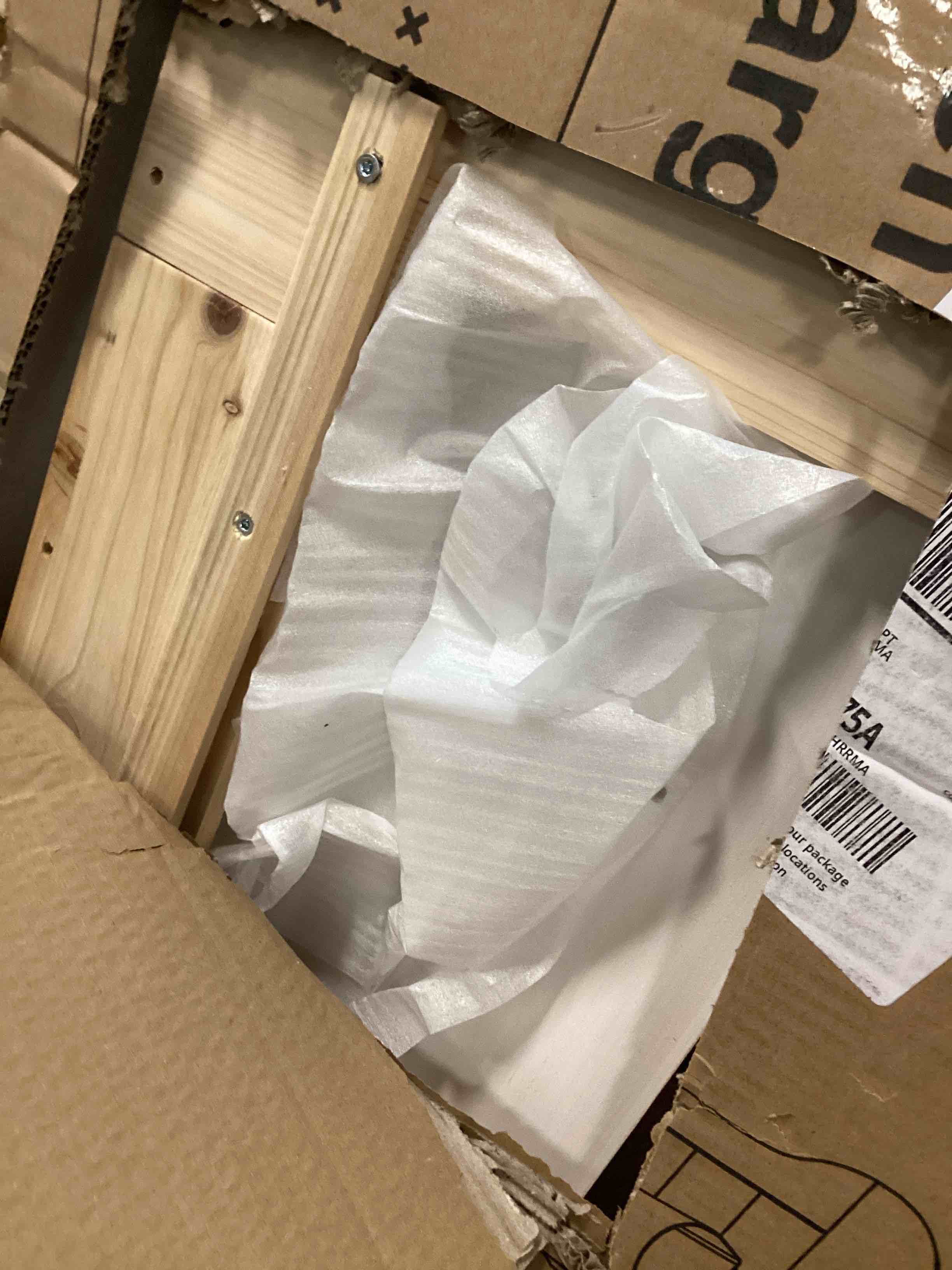 https://s3.amazonaws.com/lotting-images-prod/bidfta/GRA3646219_1747072109110.jpeg