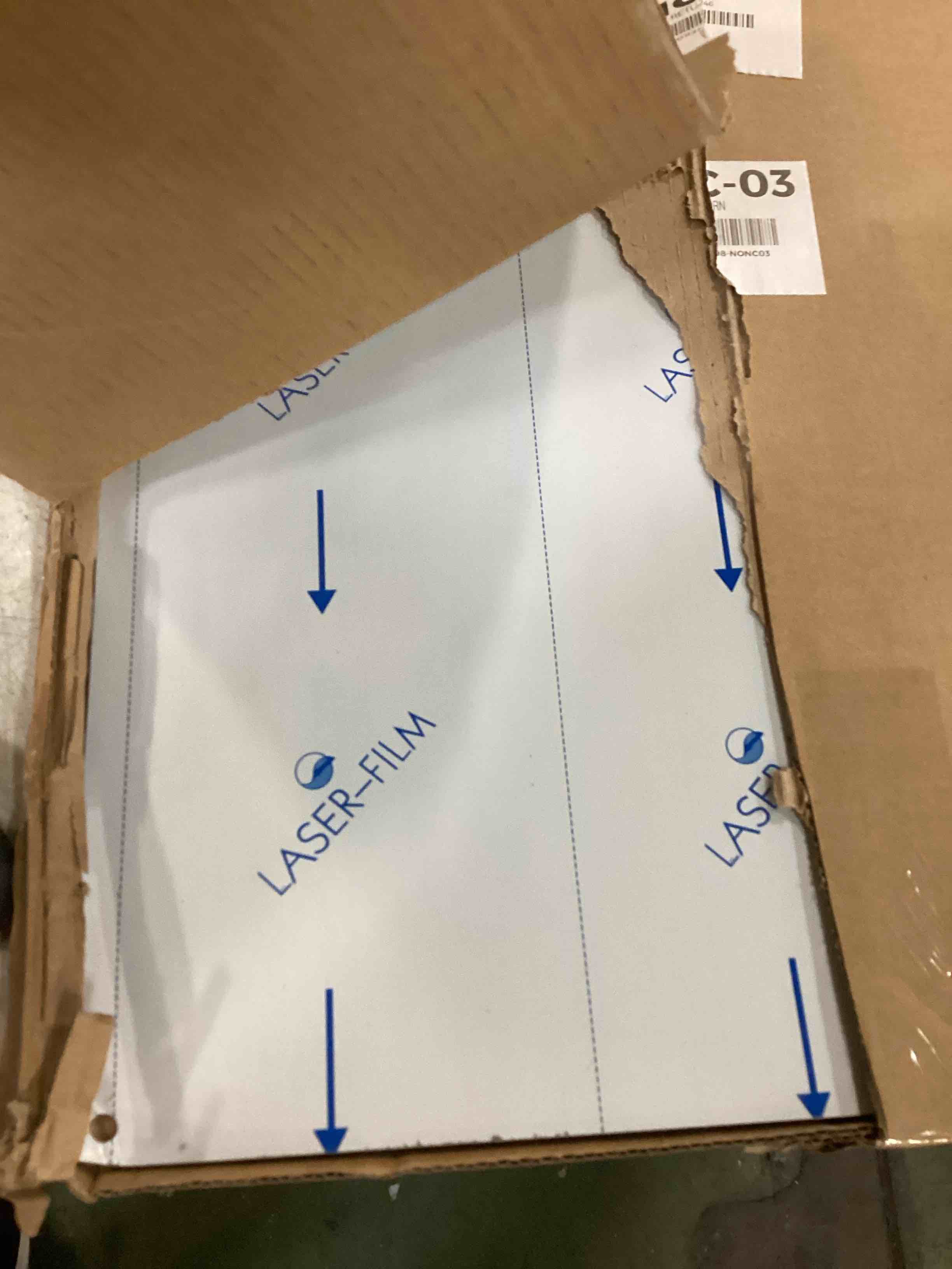 https://s3.amazonaws.com/lotting-images-prod/bidfta/GRA3646874_1747334920511.jpeg