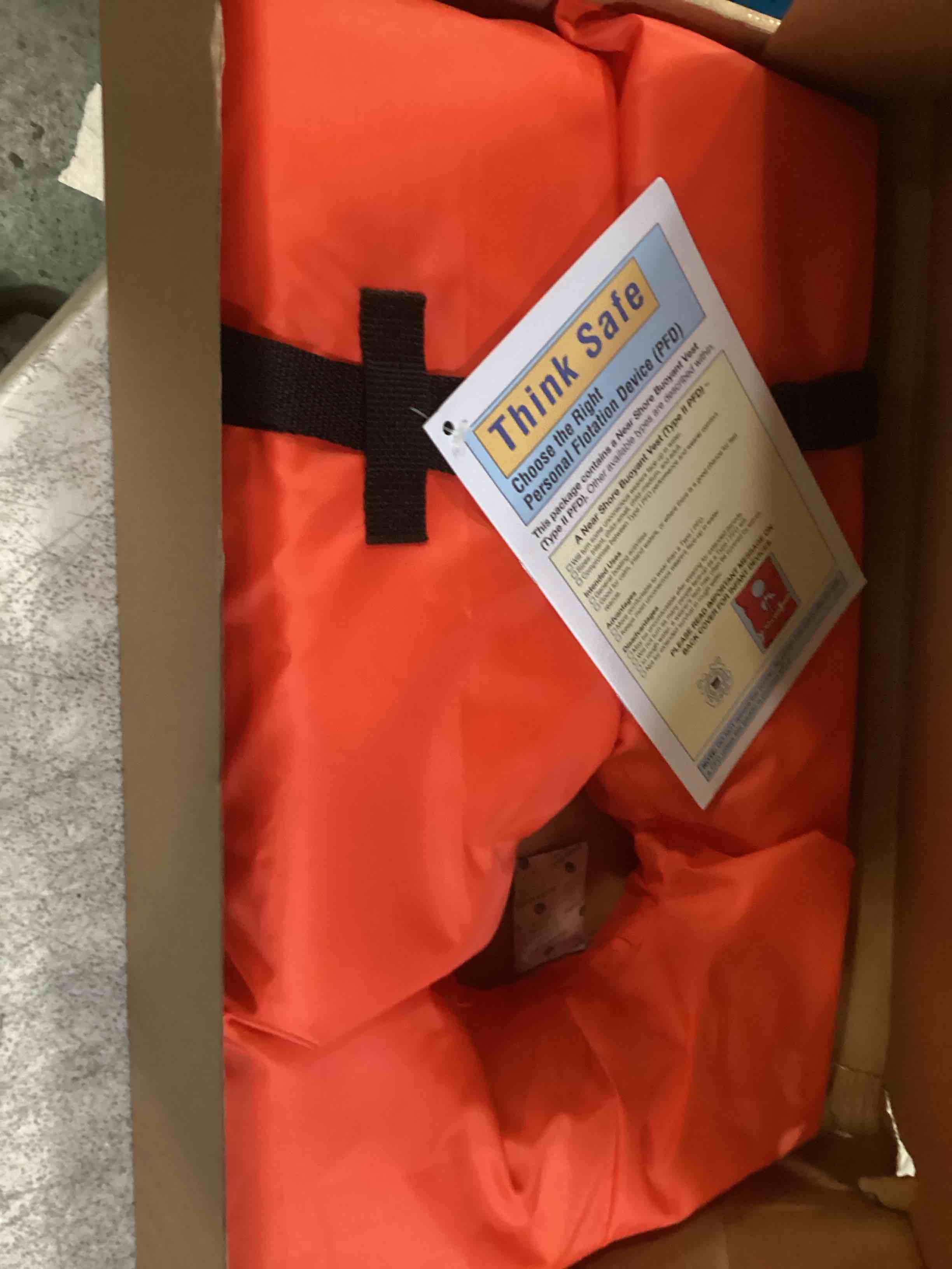 https://s3.amazonaws.com/lotting-images-prod/bidfta/GRA3647052_1747410286330.jpeg