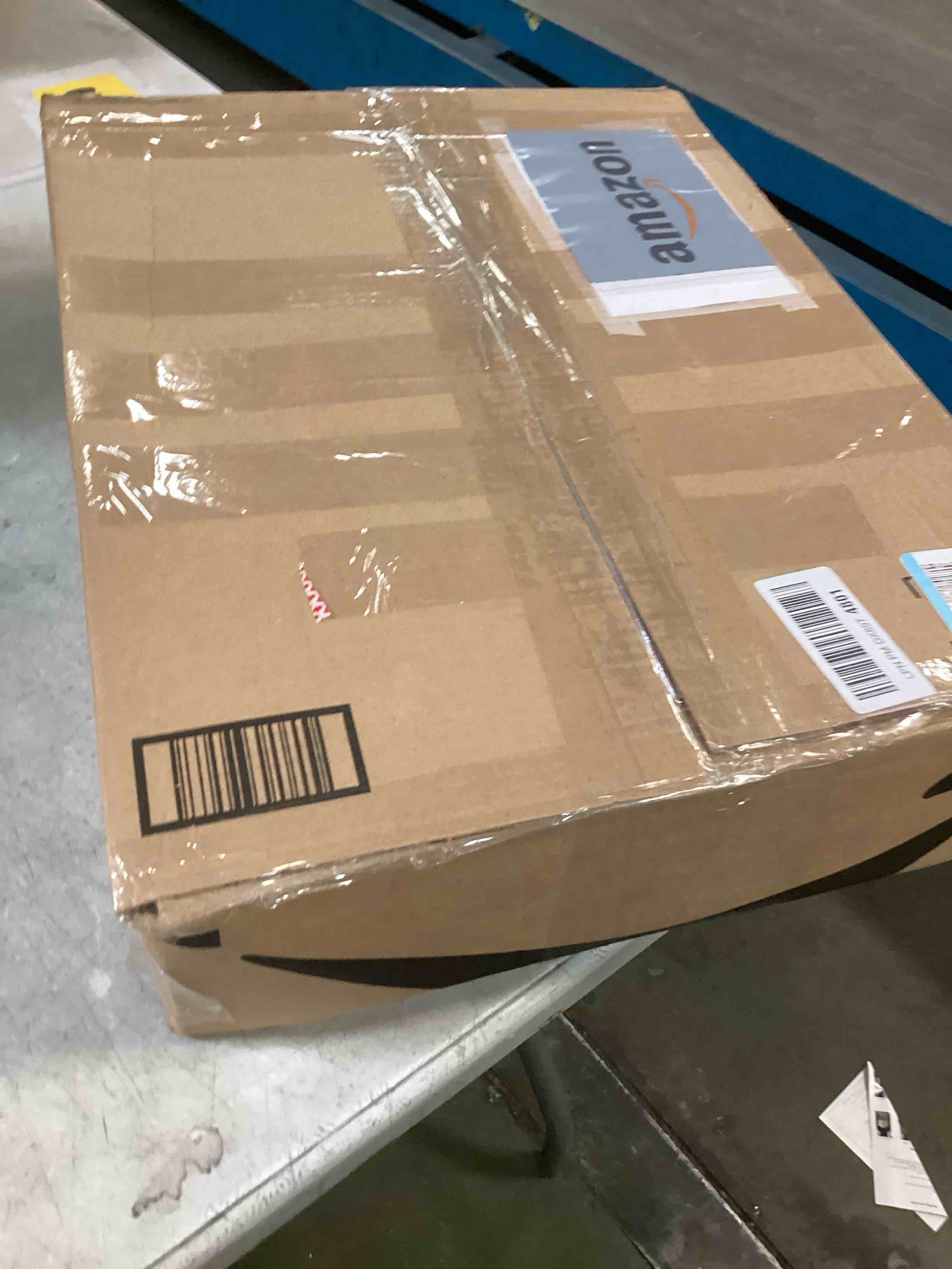 https://s3.amazonaws.com/lotting-images-prod/bidfta/GRA3647523_1747838928932.jpeg