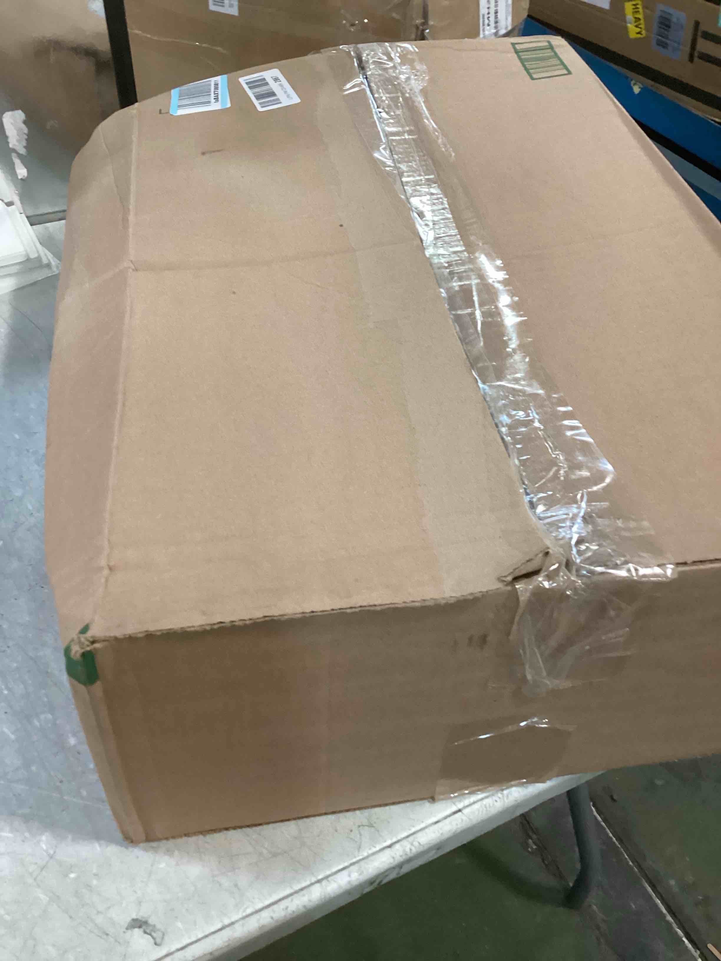 https://s3.amazonaws.com/lotting-images-prod/bidfta/GRA3647564_1747843083048.jpeg