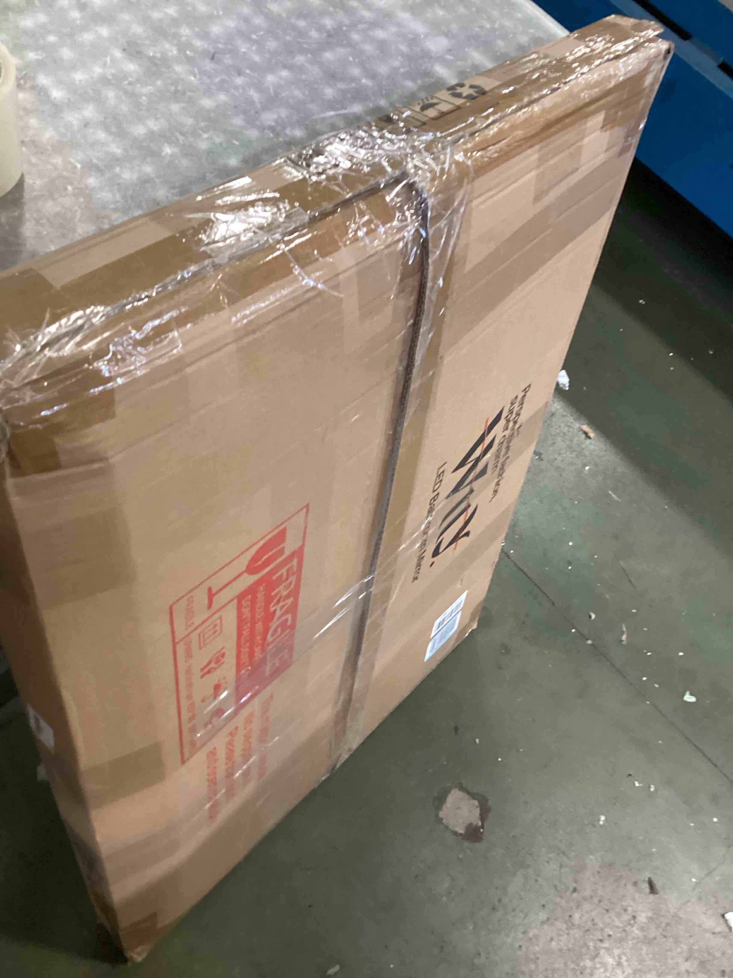 https://s3.amazonaws.com/lotting-images-prod/bidfta/GRA3648941_1748874107334.jpeg