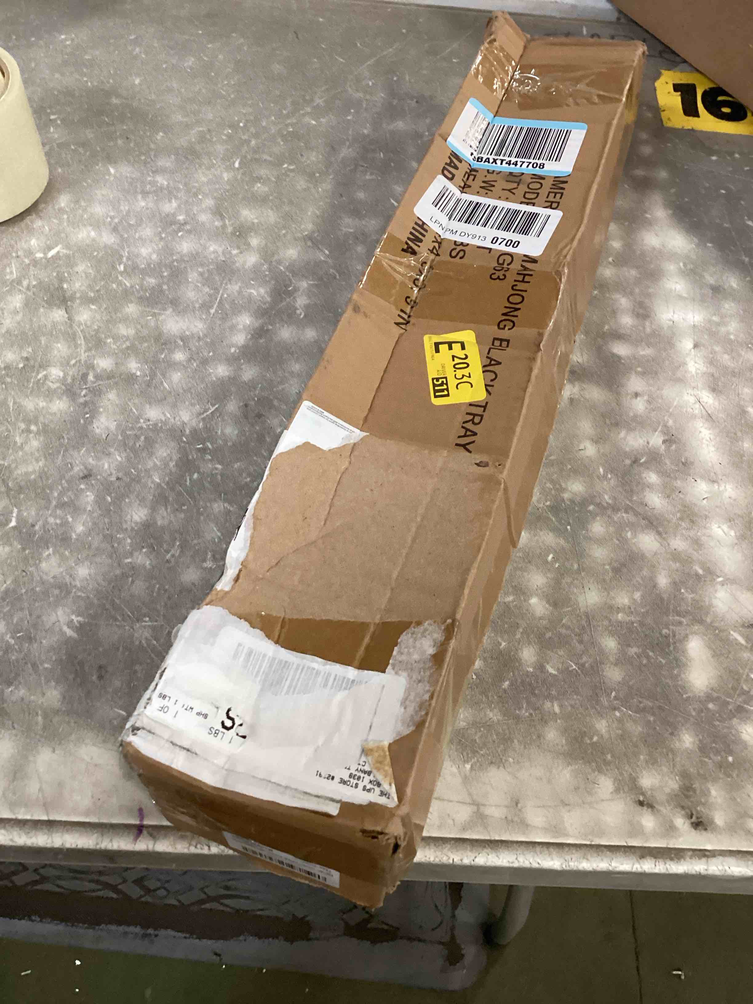 https://s3.amazonaws.com/lotting-images-prod/bidfta/GRA3648954_1748875143782.jpeg