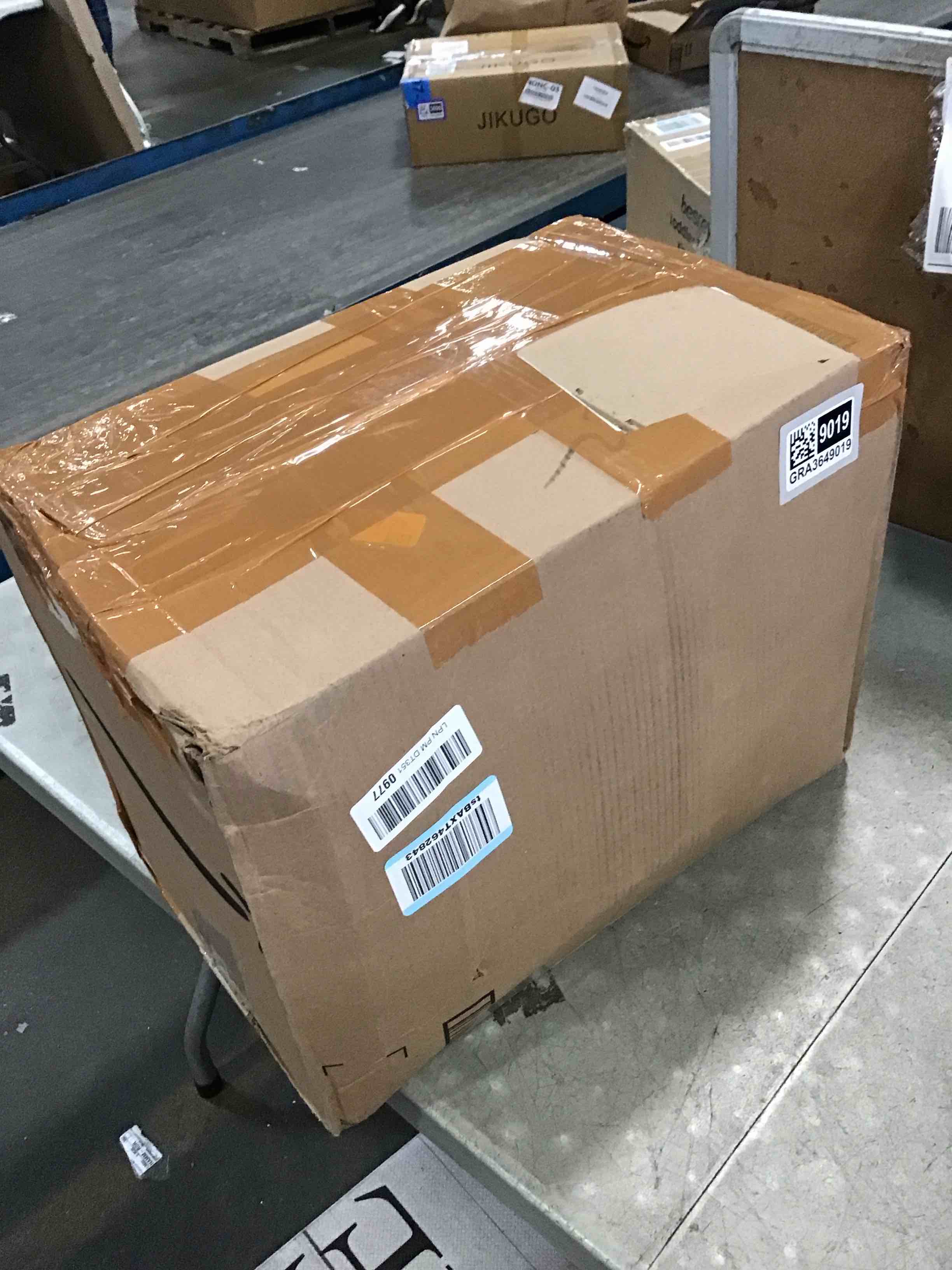 https://s3.amazonaws.com/lotting-images-prod/bidfta/GRA3649019_1746451363264.jpeg