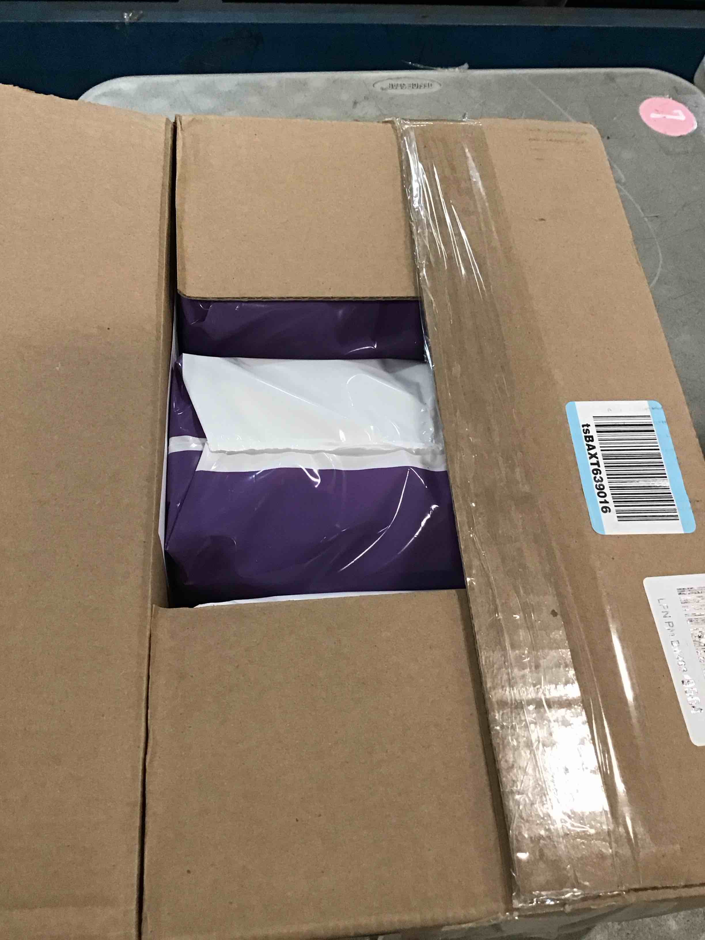 https://s3.amazonaws.com/lotting-images-prod/bidfta/GRA3649068_1746458704376.jpeg