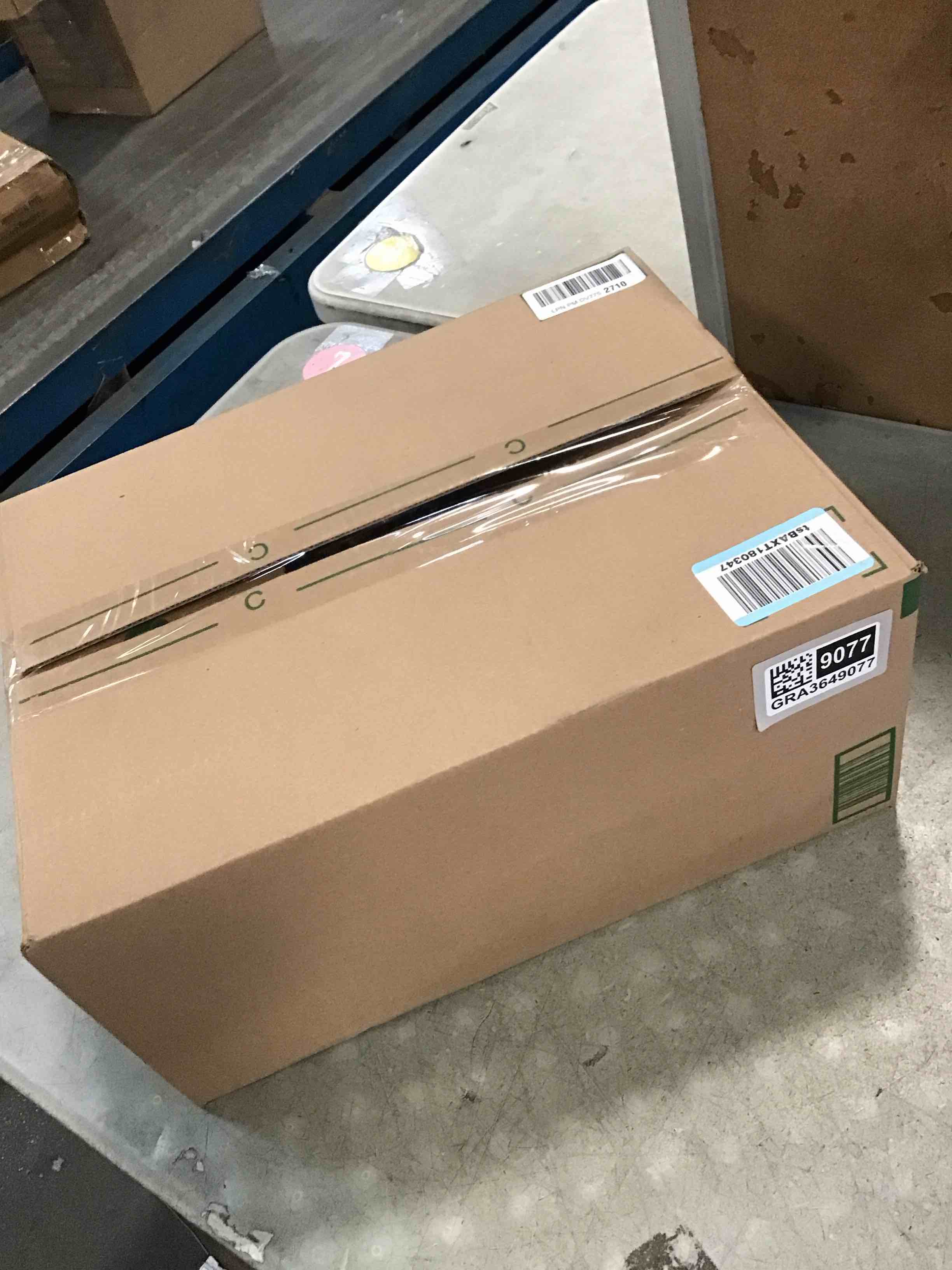https://s3.amazonaws.com/lotting-images-prod/bidfta/GRA3649077_1746459629885.jpeg