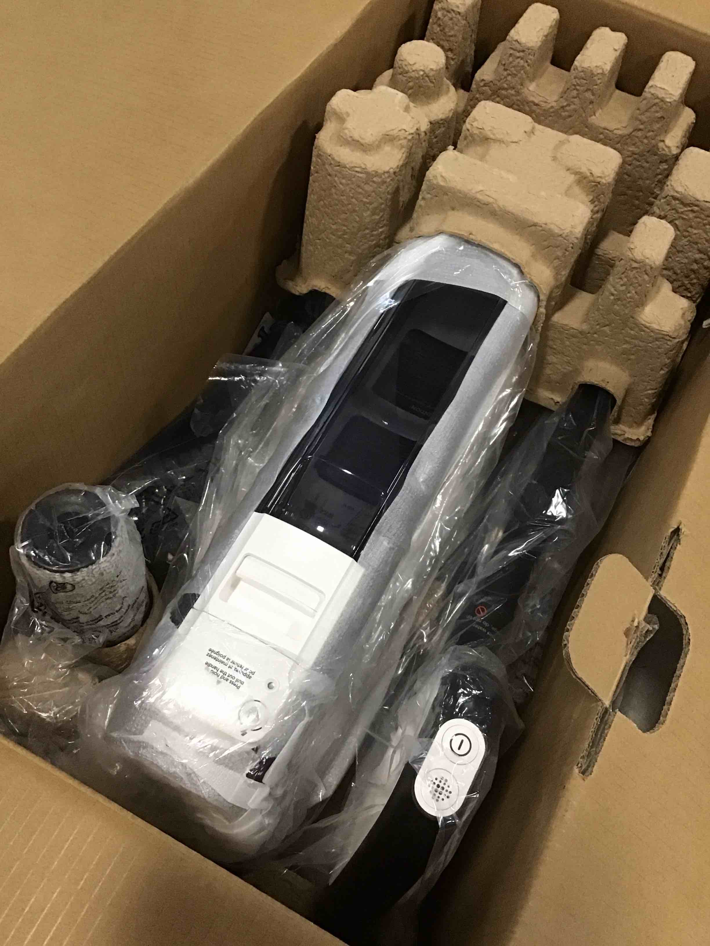 https://s3.amazonaws.com/lotting-images-prod/bidfta/GRA3650519_1748366516211.jpeg