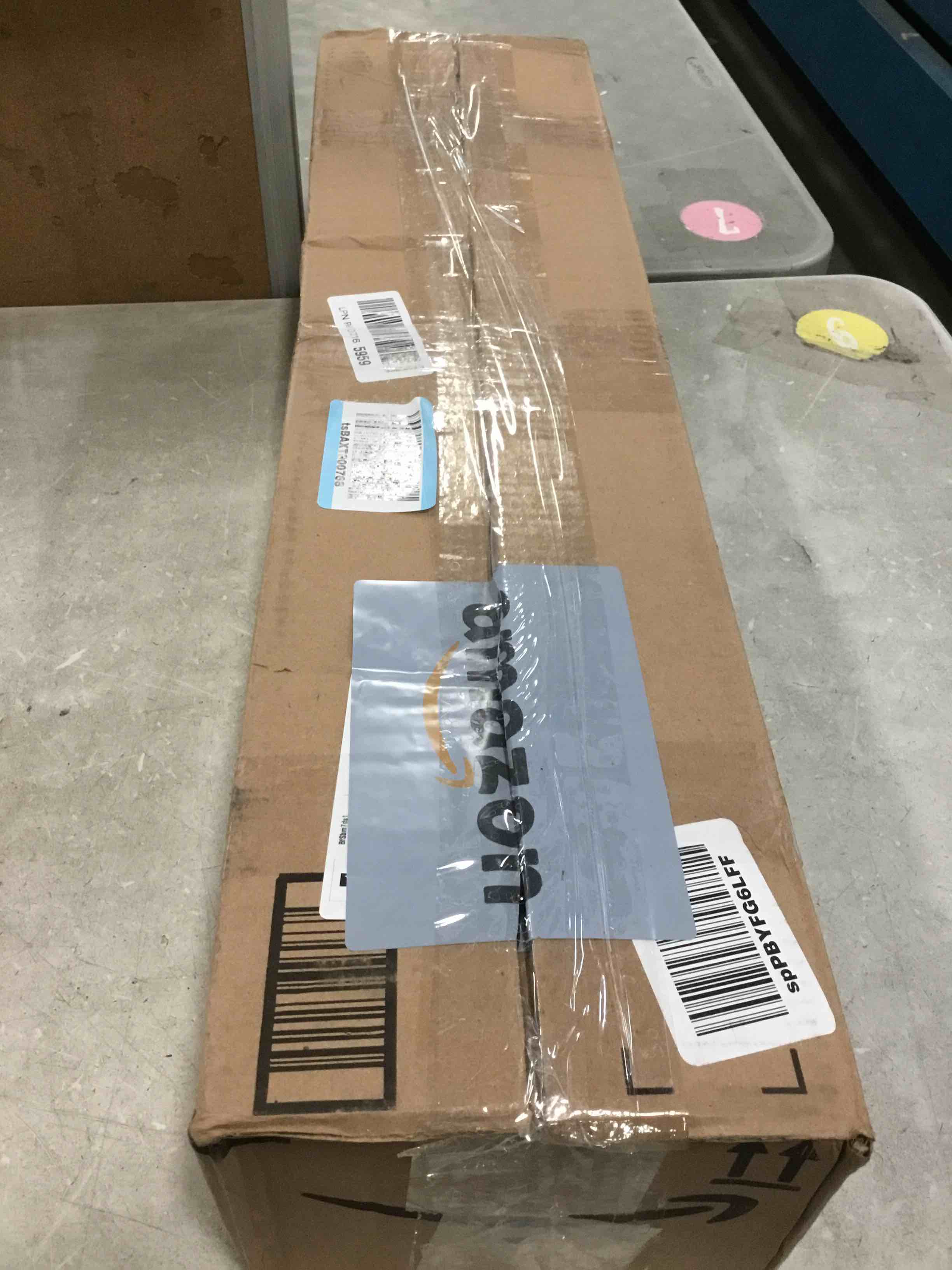 https://s3.amazonaws.com/lotting-images-prod/bidfta/GRA3651732_1749130370665.jpeg