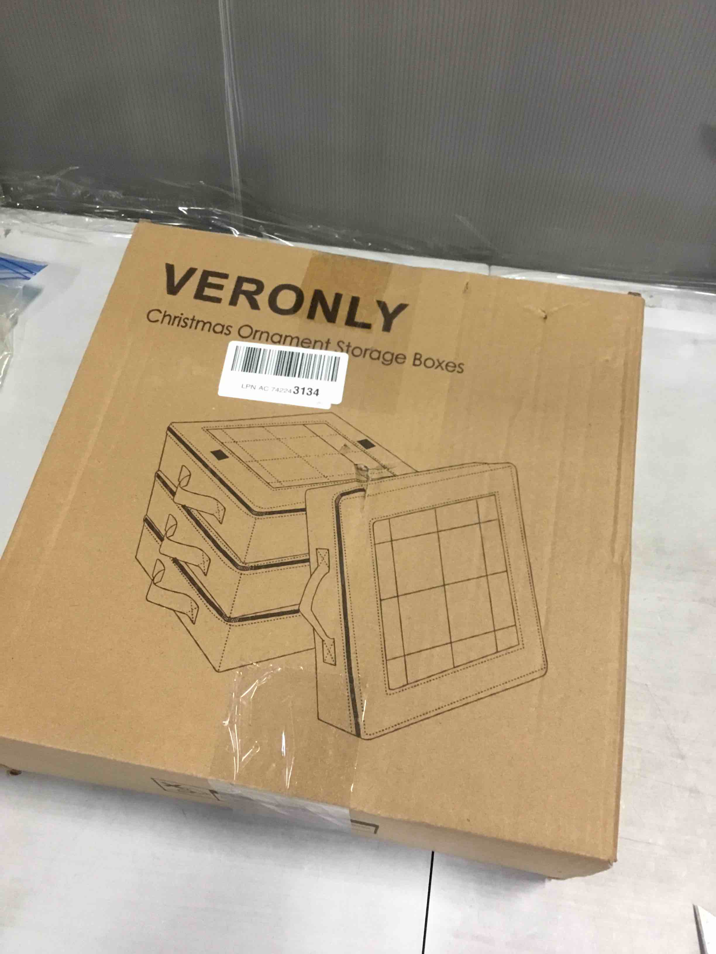 https://s3.amazonaws.com/lotting-images-prod/bidfta/GRA3651864_1749138890555.jpeg
