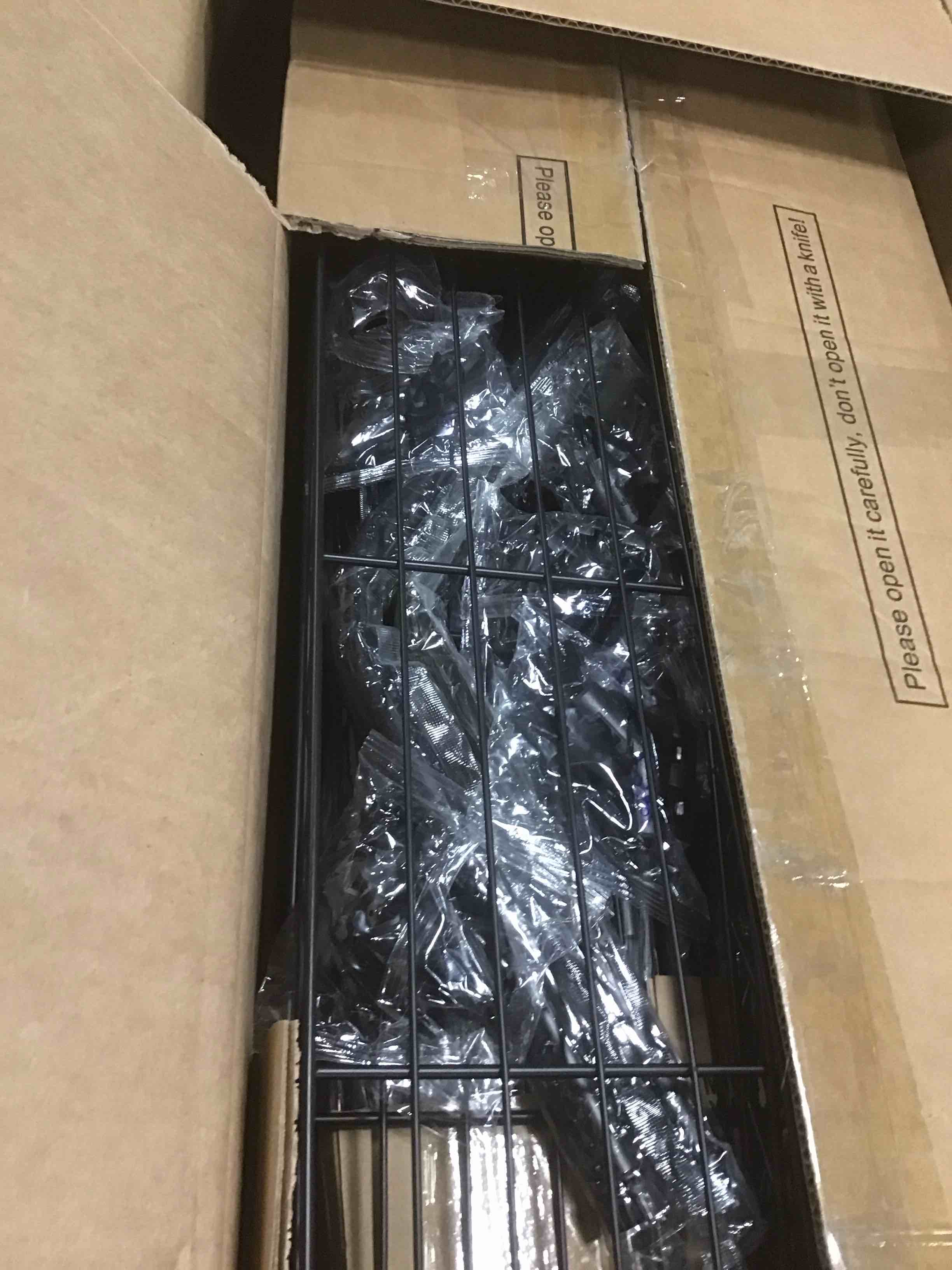 https://s3.amazonaws.com/lotting-images-prod/bidfta/GRA3652068_1746638668791.jpeg