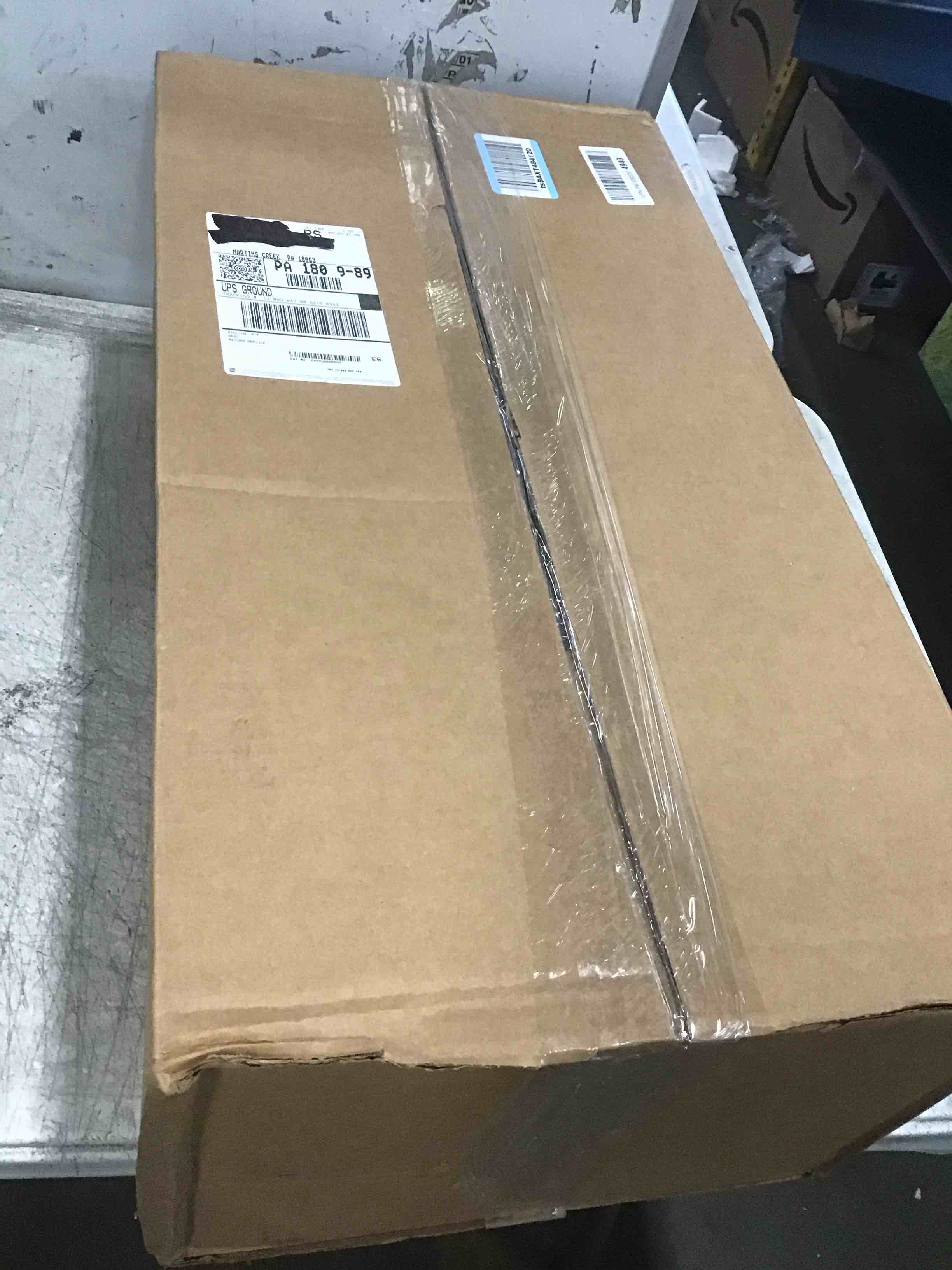 https://s3.amazonaws.com/lotting-images-prod/bidfta/GRA3652068_1746638691541.jpeg