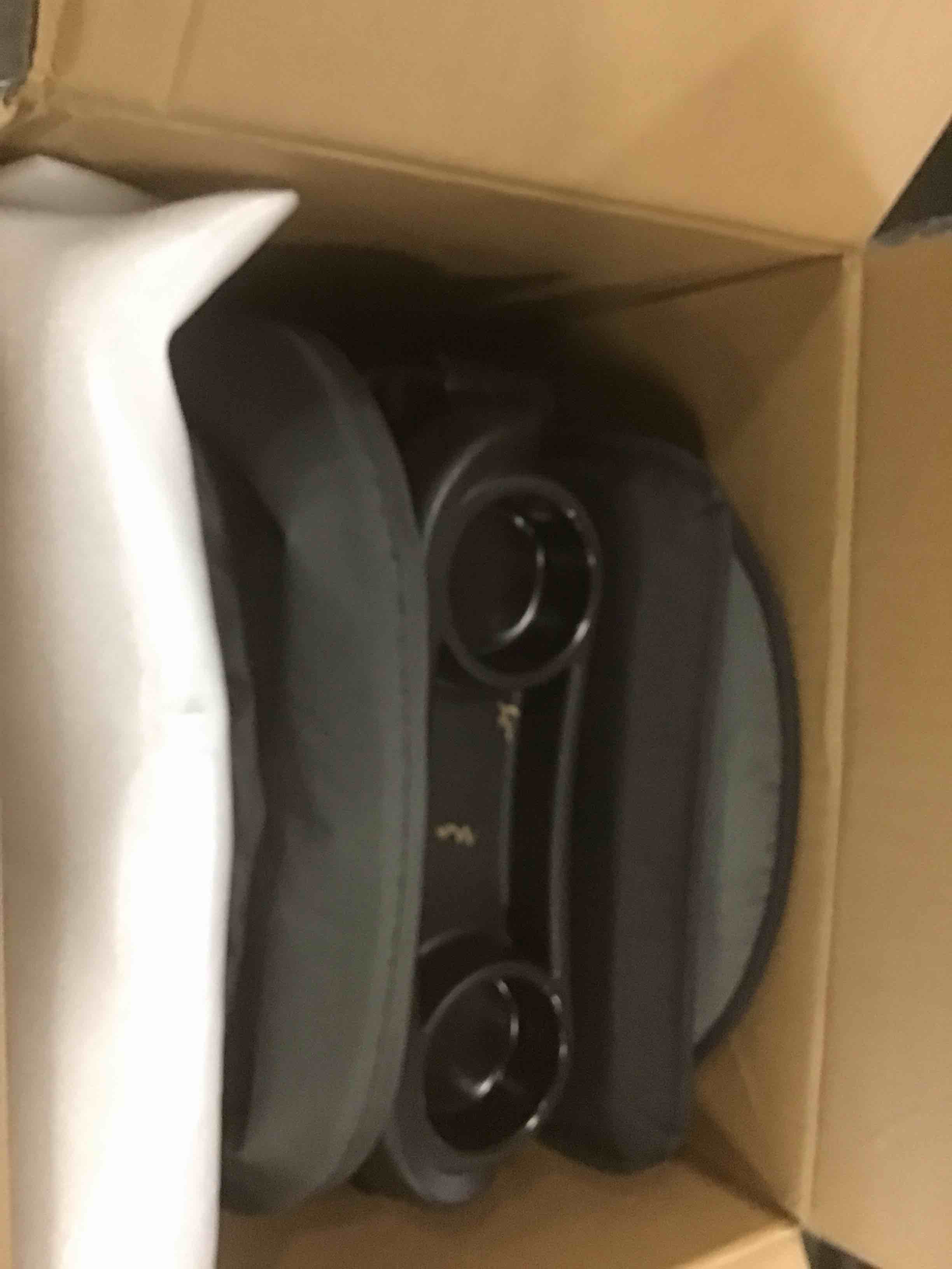 https://s3.amazonaws.com/lotting-images-prod/bidfta/GRA3652106_1746642462909.jpeg