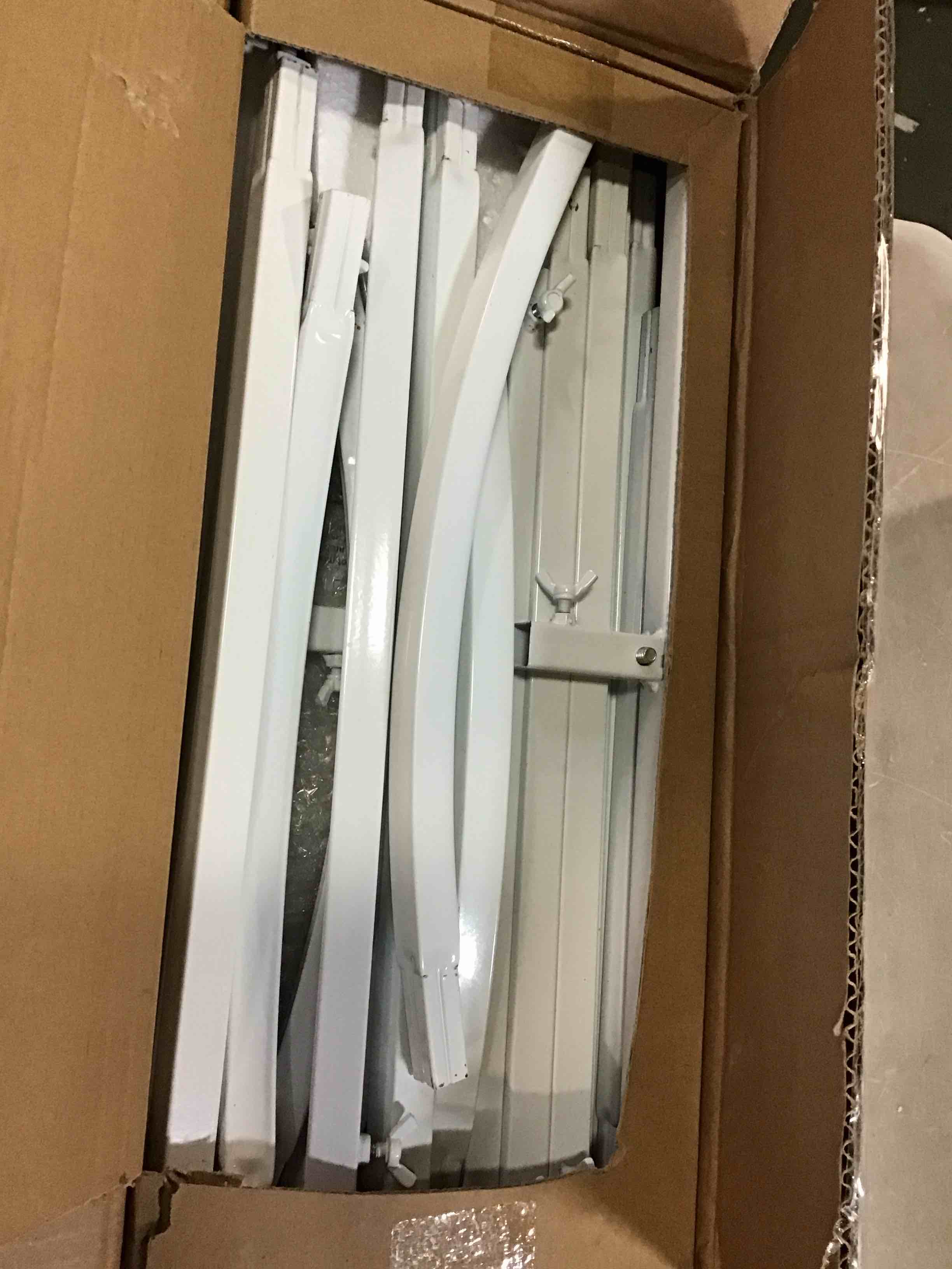 https://s3.amazonaws.com/lotting-images-prod/bidfta/GRA3652730_1747063993842.jpeg