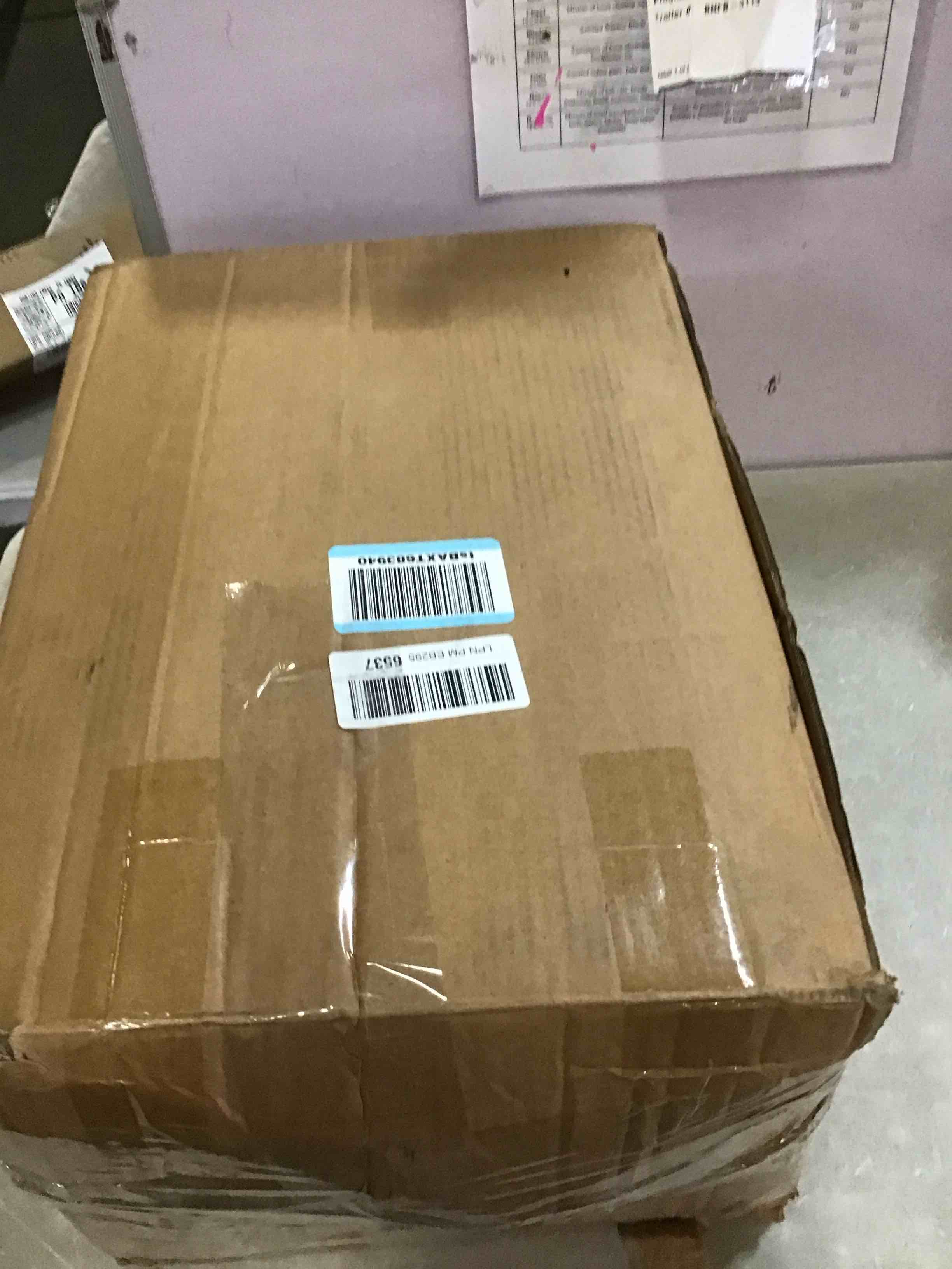 https://s3.amazonaws.com/lotting-images-prod/bidfta/GRA3652733_1747064275102.jpeg
