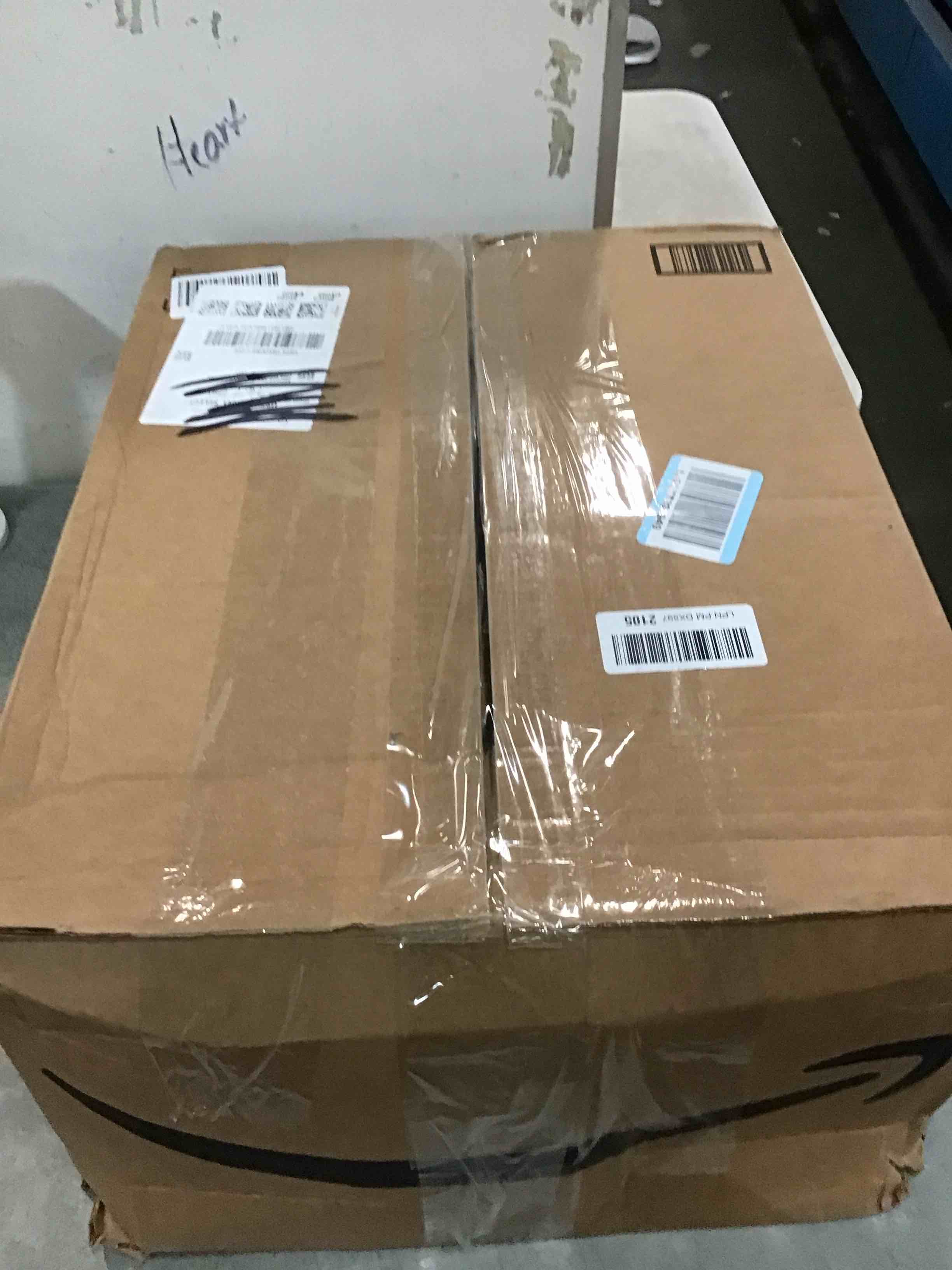 https://s3.amazonaws.com/lotting-images-prod/bidfta/GRA3653053_1747162352950.jpeg