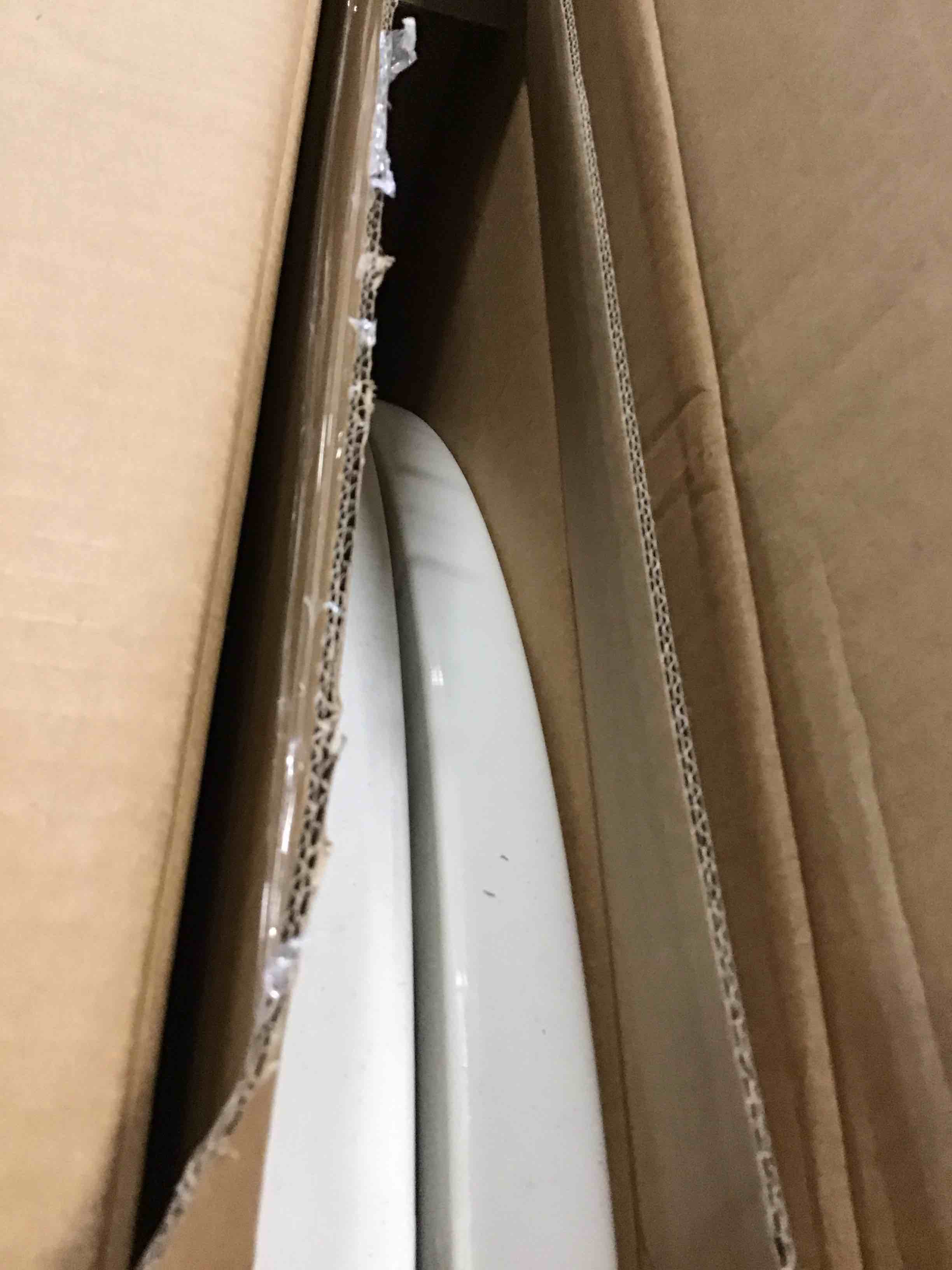 https://s3.amazonaws.com/lotting-images-prod/bidfta/GRA3653527_1747331476163.jpeg
