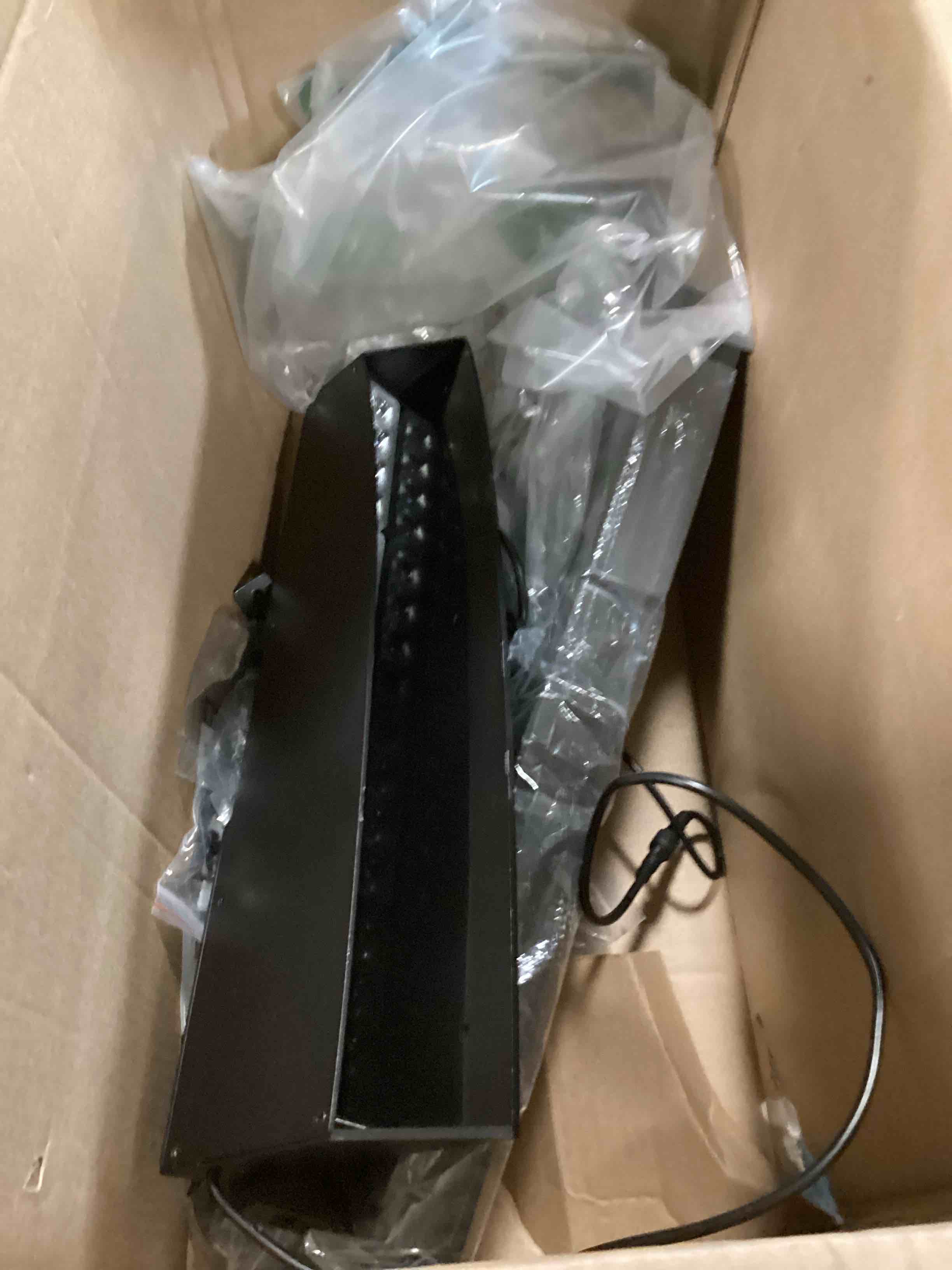 https://s3.amazonaws.com/lotting-images-prod/bidfta/GRA3654085_1747831016769.jpeg