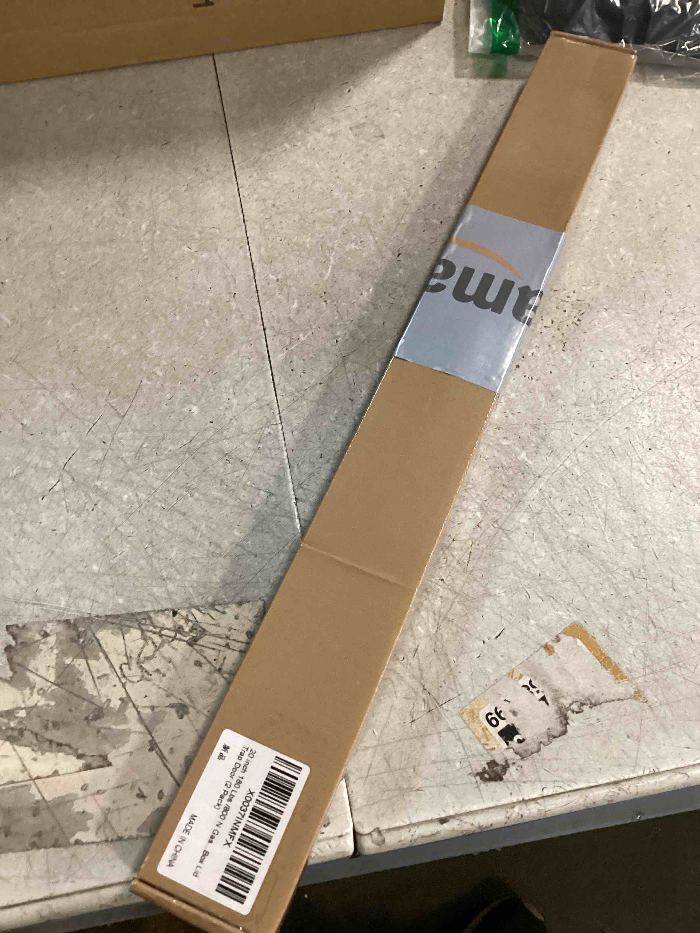 https://s3.amazonaws.com/lotting-images-prod/bidfta/GRA3655018_1749908353010.jpeg
