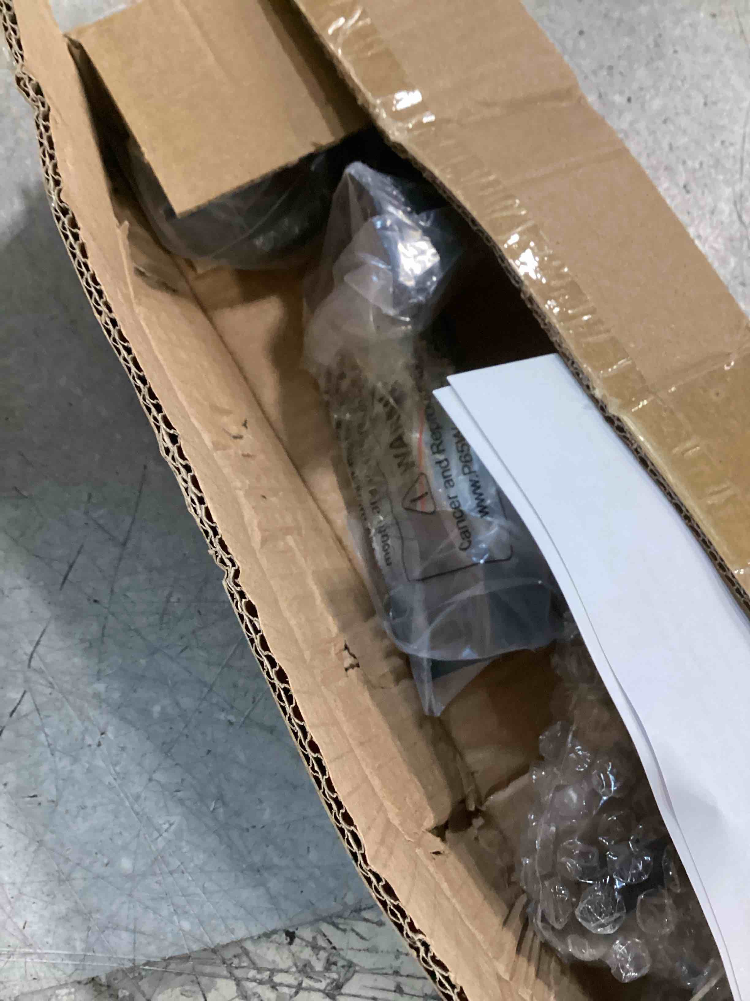 https://s3.amazonaws.com/lotting-images-prod/bidfta/GRA3655095_1749913456852.jpeg
