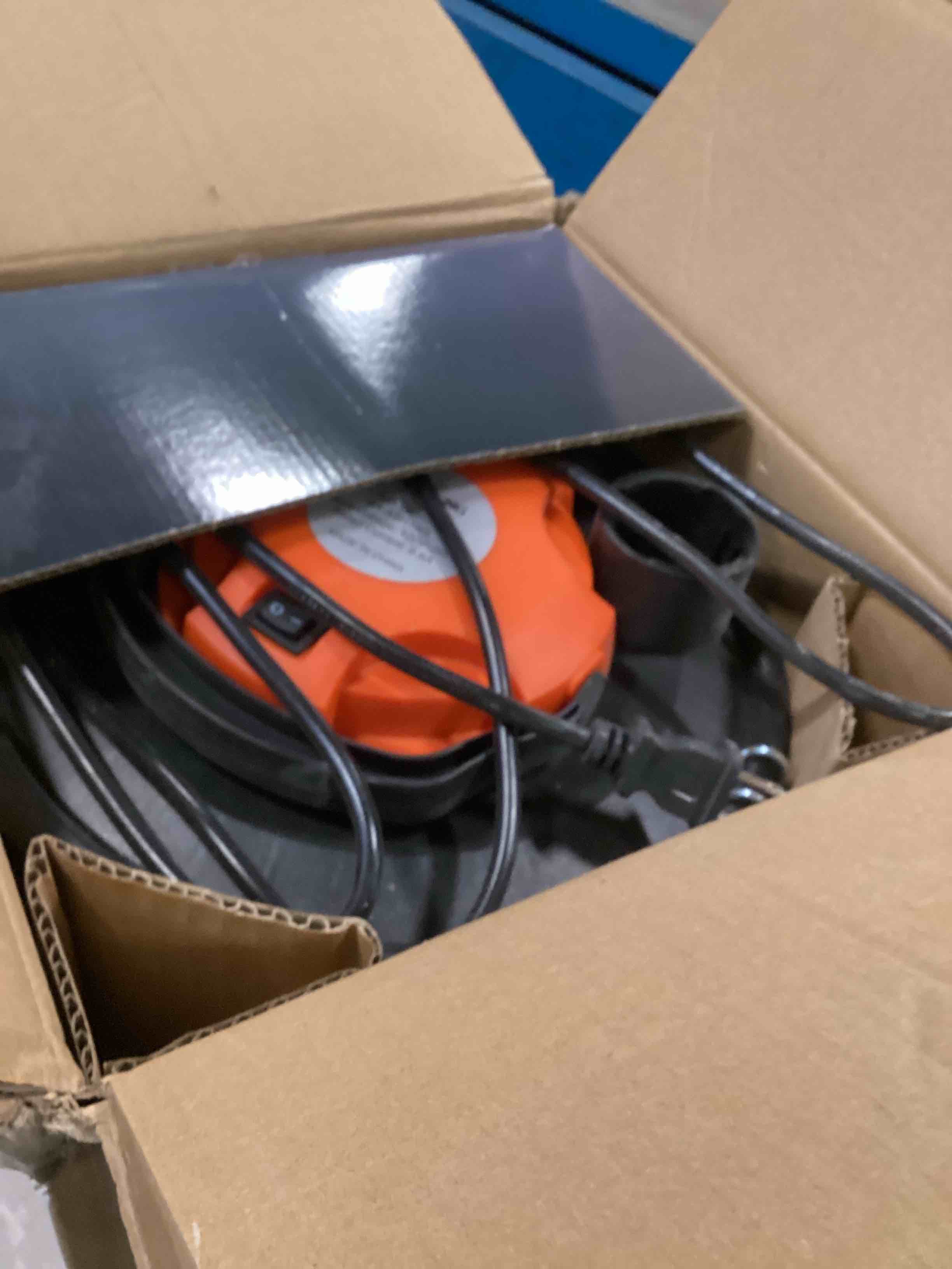 https://s3.amazonaws.com/lotting-images-prod/bidfta/GRA3655206_1750077019896.jpeg
