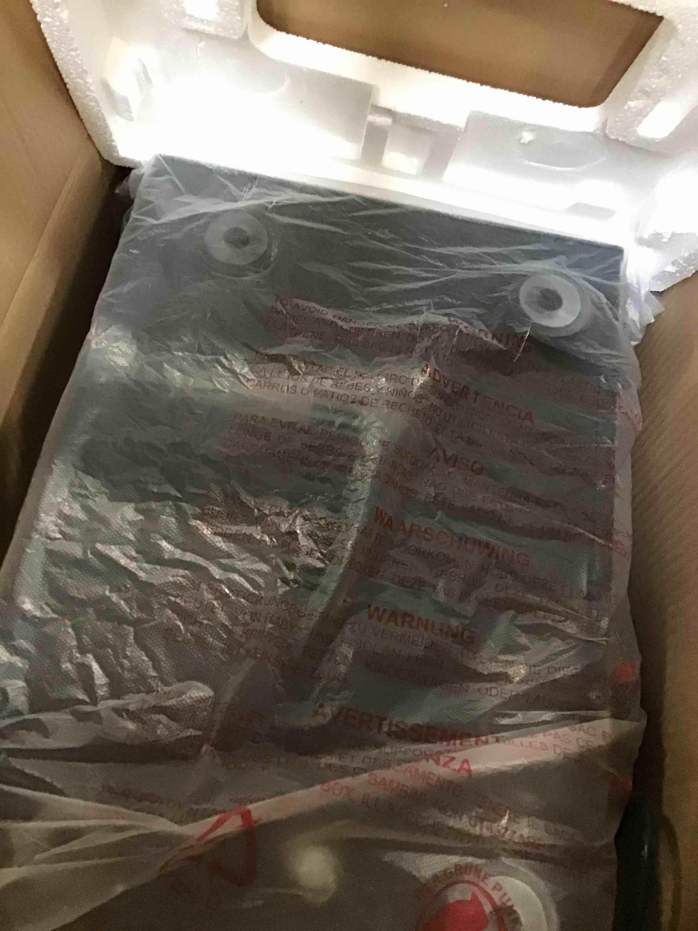 https://s3.amazonaws.com/lotting-images-prod/bidfta/GRA3655680_1750512809579.jpeg