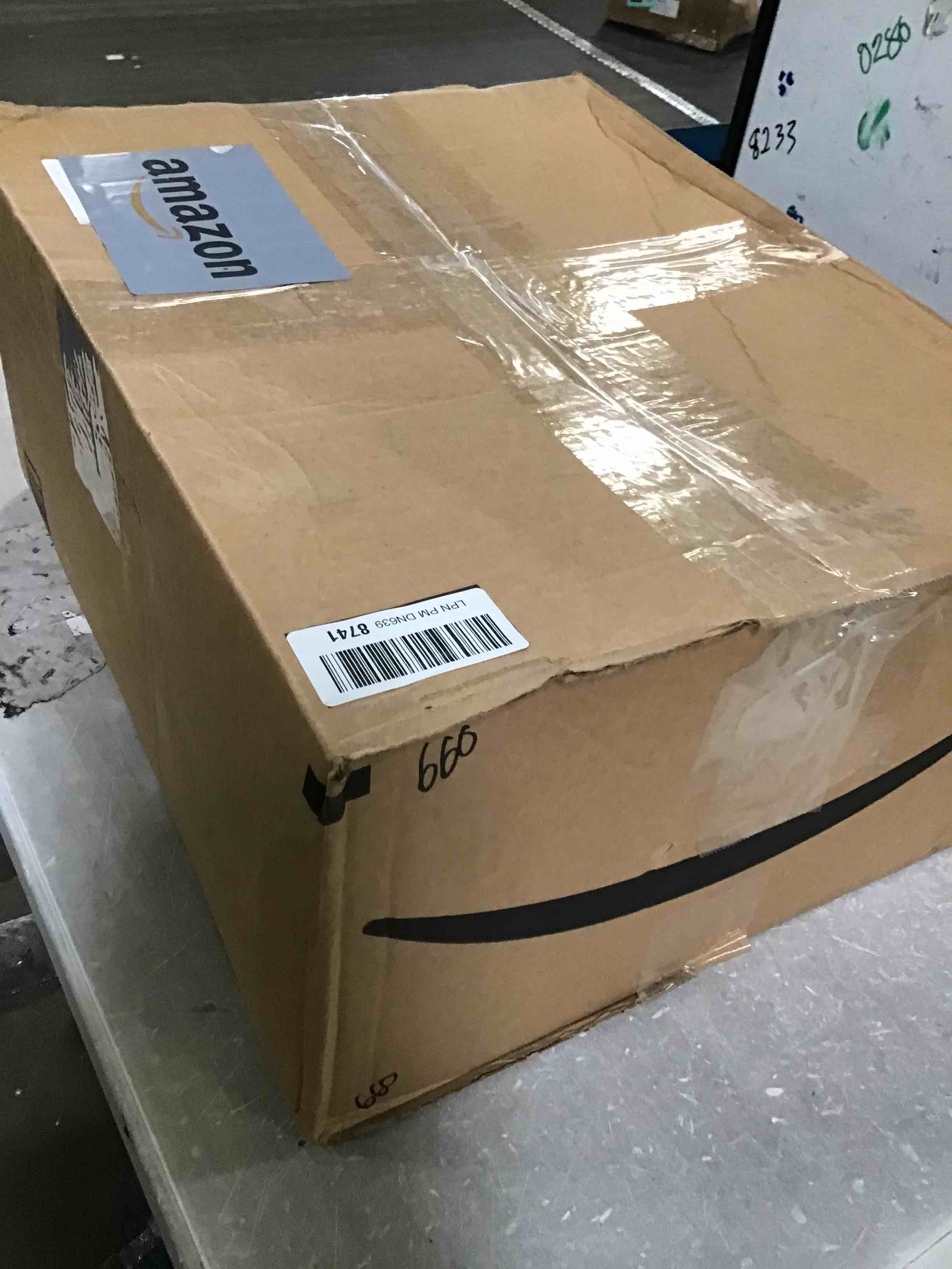 https://s3.amazonaws.com/lotting-images-prod/bidfta/GRA3655755_1750526773531.jpeg