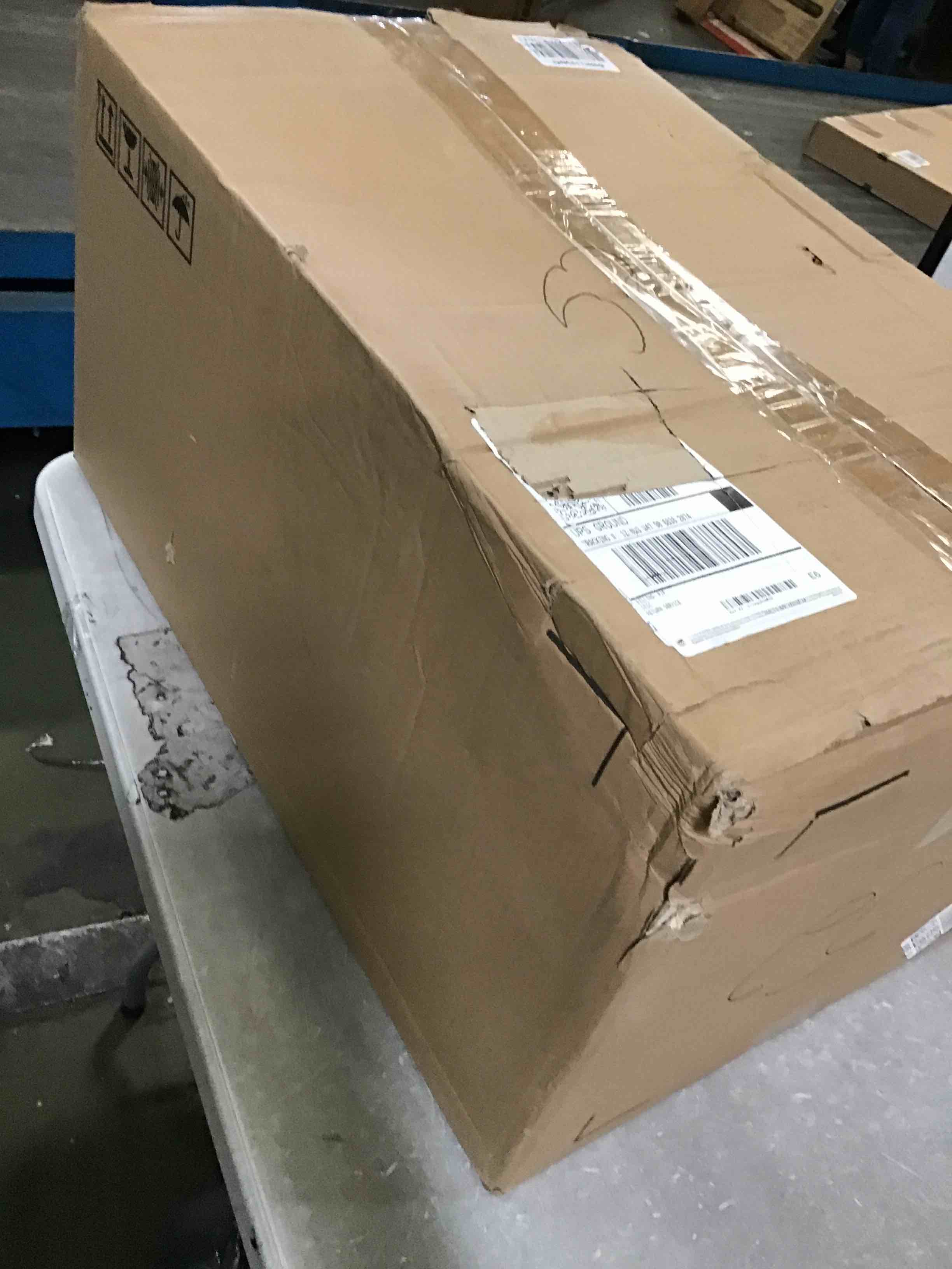 https://s3.amazonaws.com/lotting-images-prod/bidfta/GRA3655774_1750528411137.jpeg