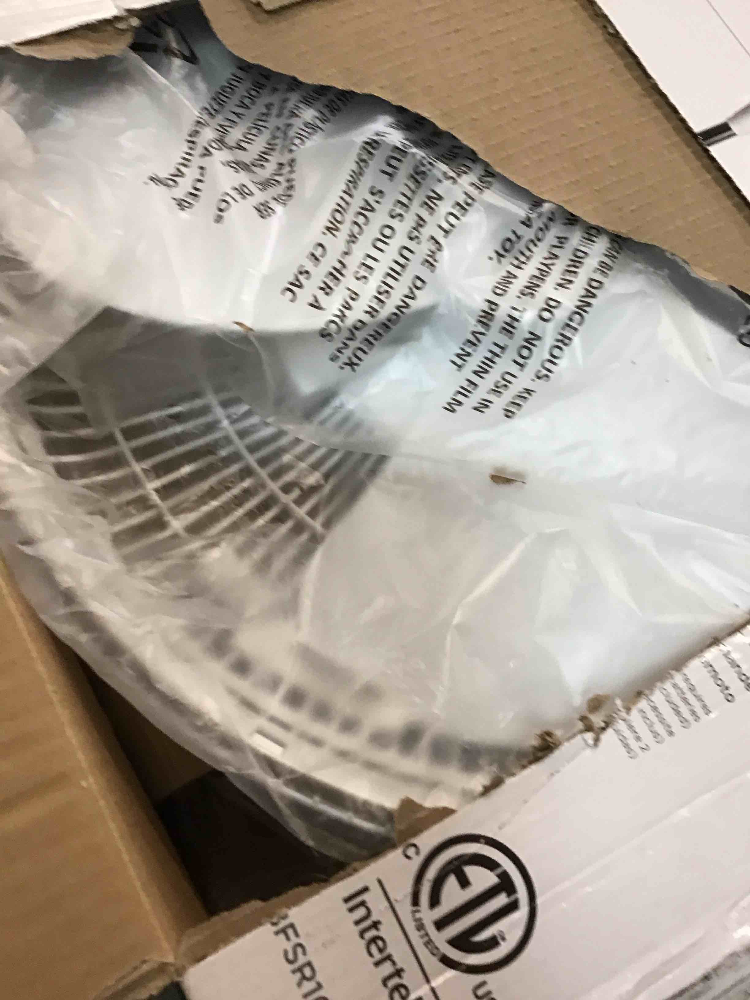 https://s3.amazonaws.com/lotting-images-prod/bidfta/GRA3656710_1751038321056.jpeg