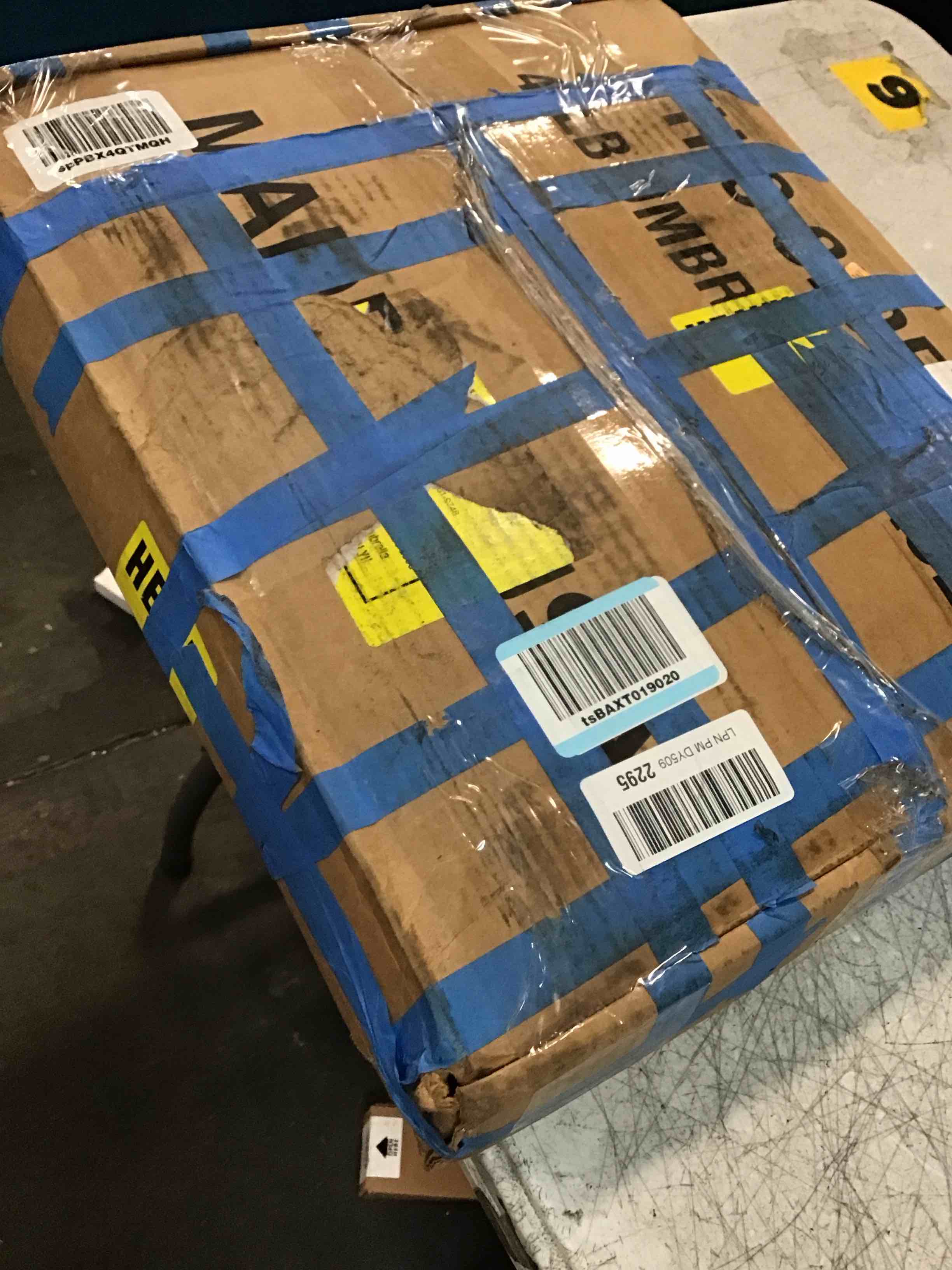 https://s3.amazonaws.com/lotting-images-prod/bidfta/GRA3656714_1751038576459.jpeg
