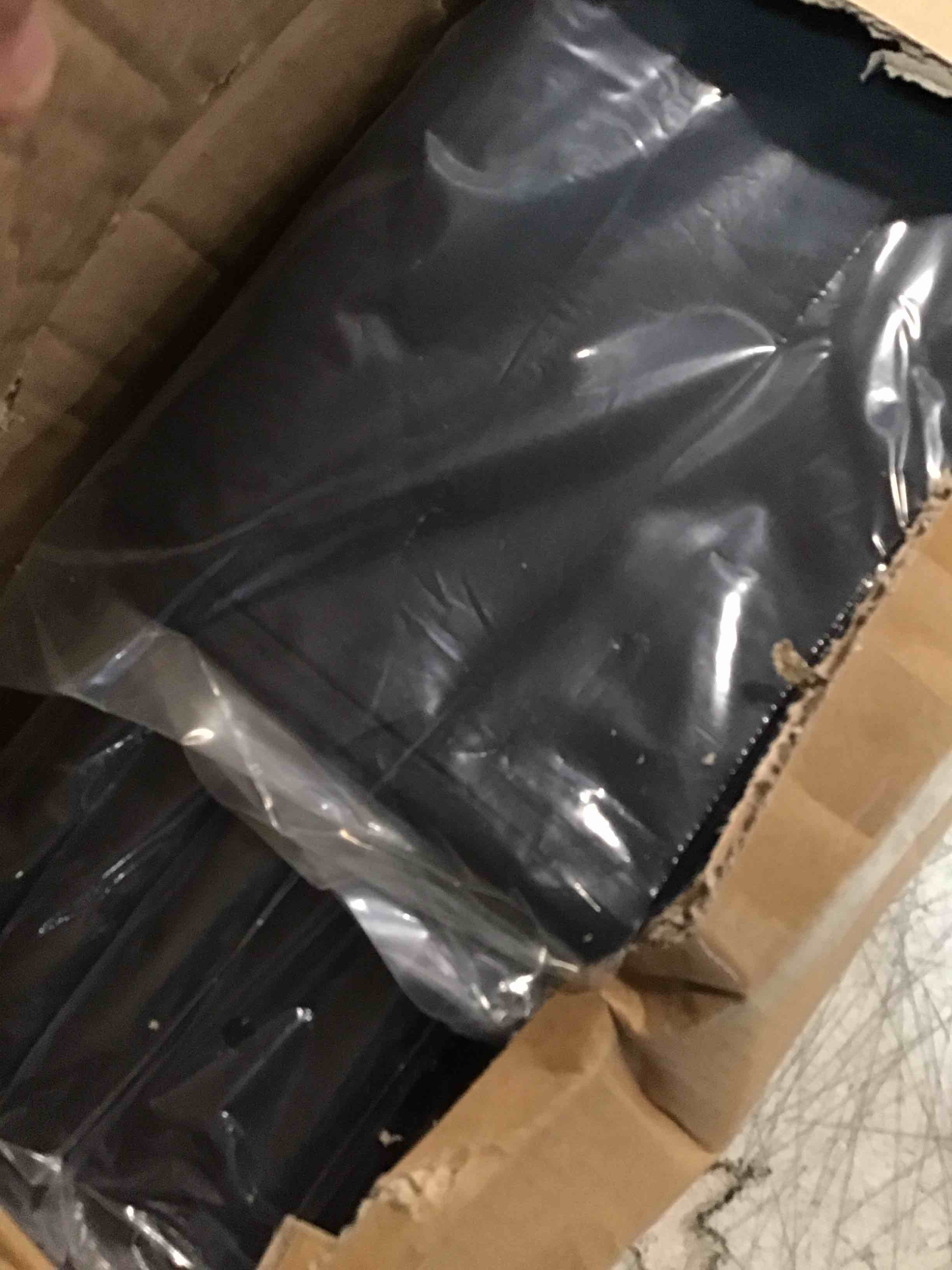 https://s3.amazonaws.com/lotting-images-prod/bidfta/GRA3656768_1751045341012.jpeg