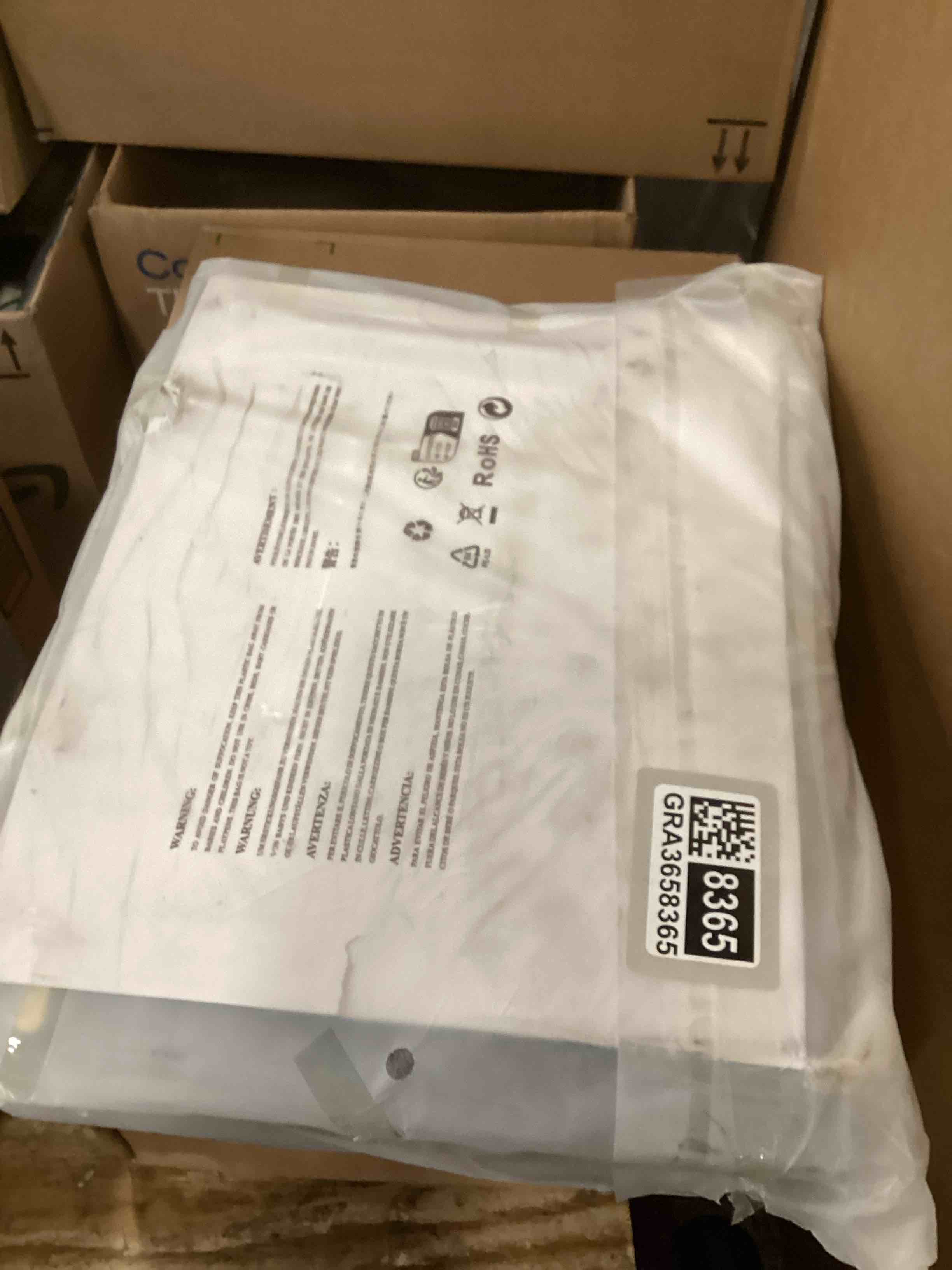 https://s3.amazonaws.com/lotting-images-prod/bidfta/GRA3658365_1747146831059.jpeg