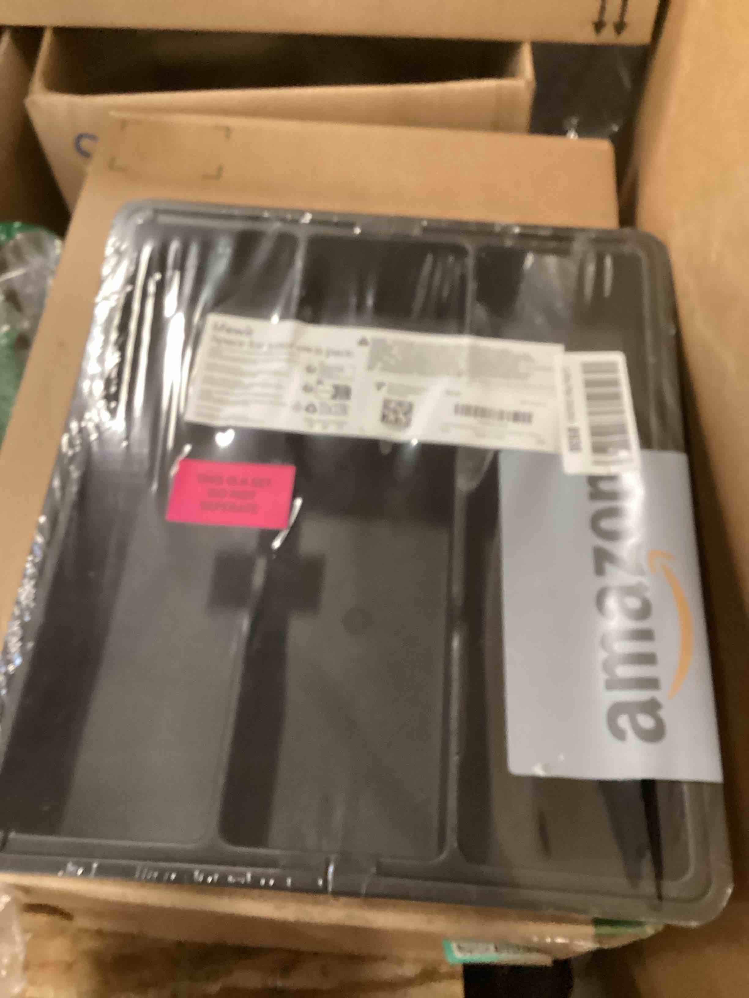 https://s3.amazonaws.com/lotting-images-prod/bidfta/GRA3658384_1747148660688.jpeg