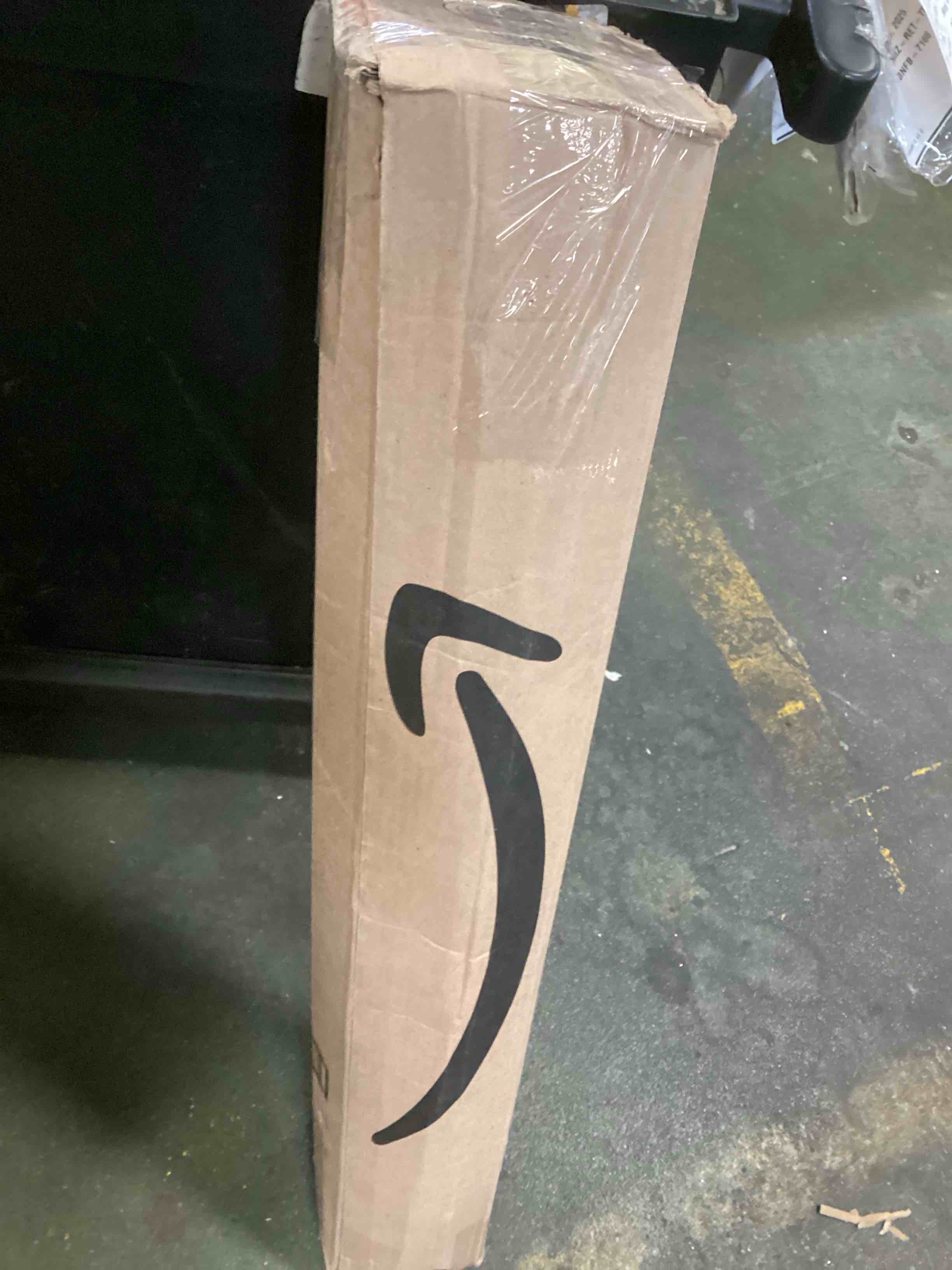 https://s3.amazonaws.com/lotting-images-prod/bidfta/GRA3658932_1747336868155.jpeg